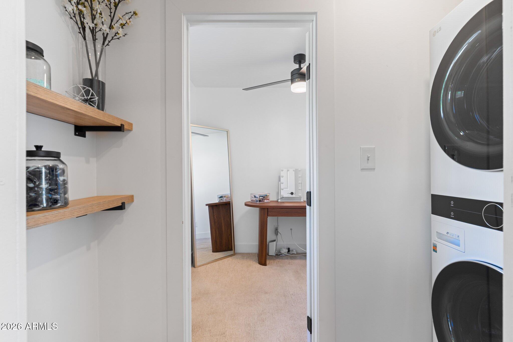 8602 E ROANOKE Avenue