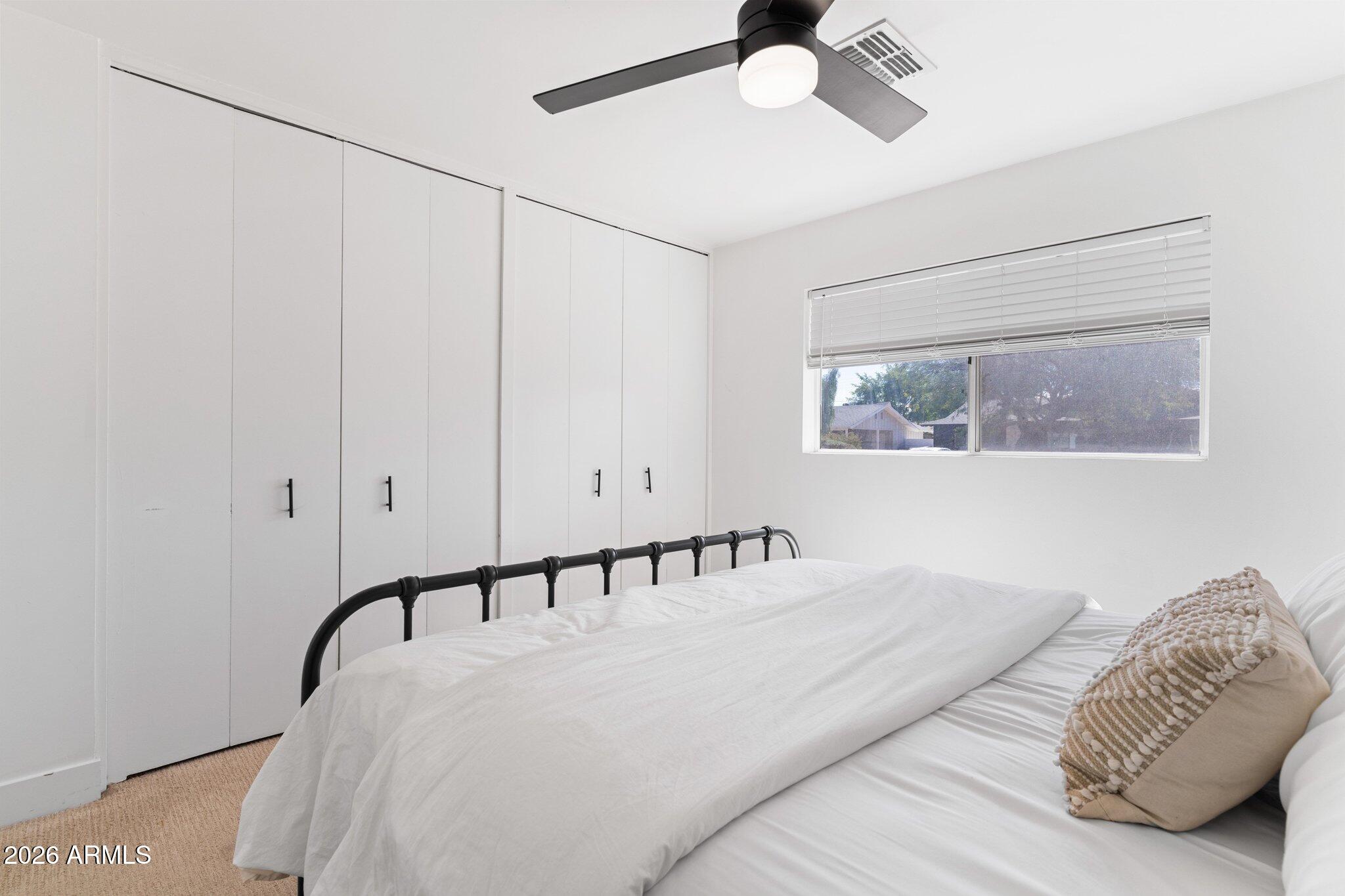 8602 E ROANOKE Avenue