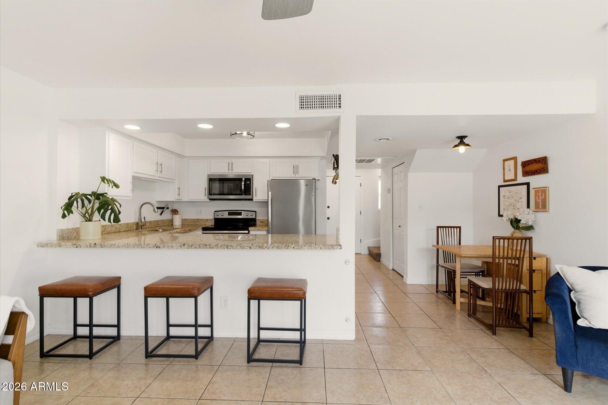 6040 N 15TH Street 26