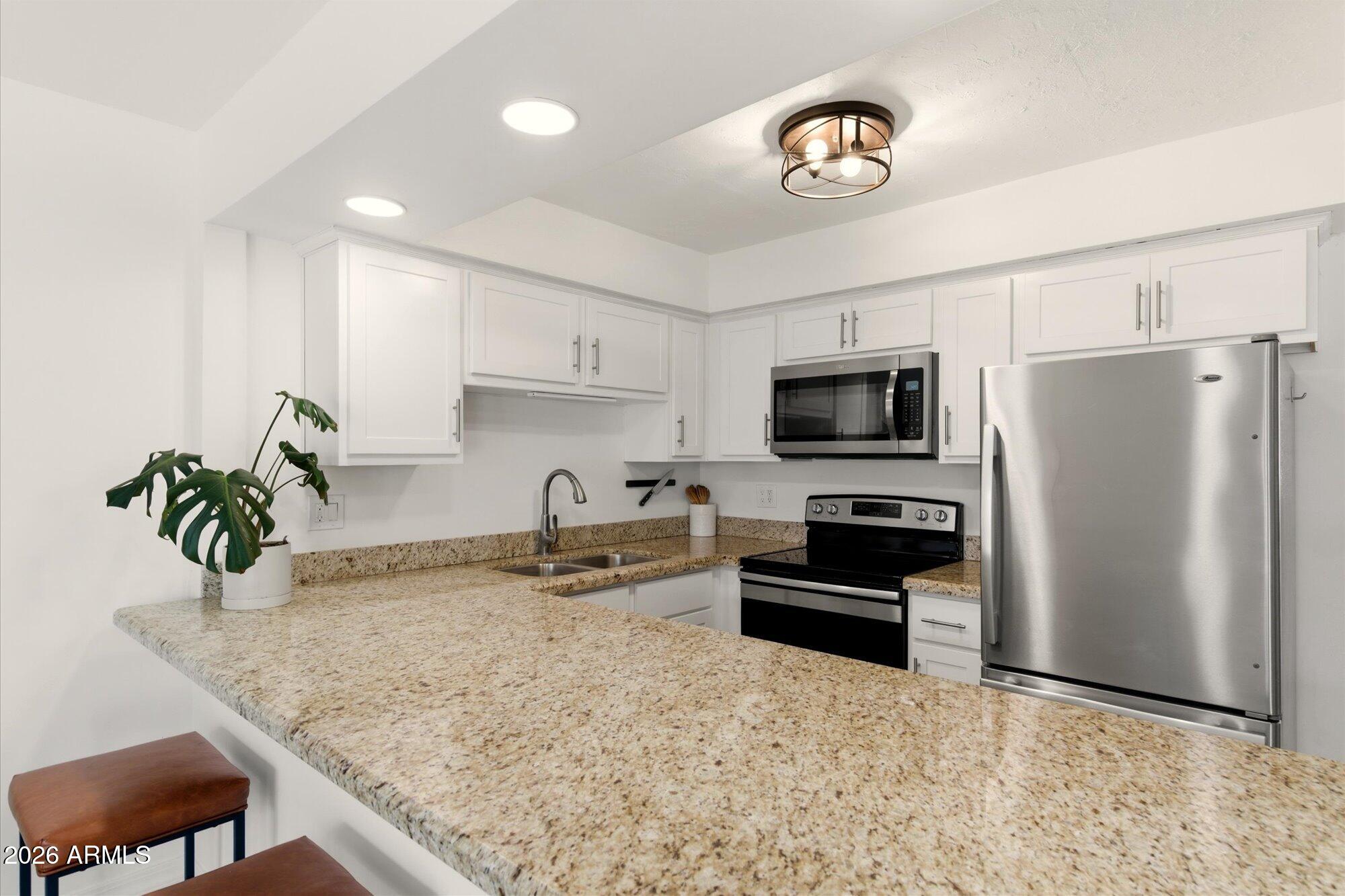 6040 N 15TH Street 26