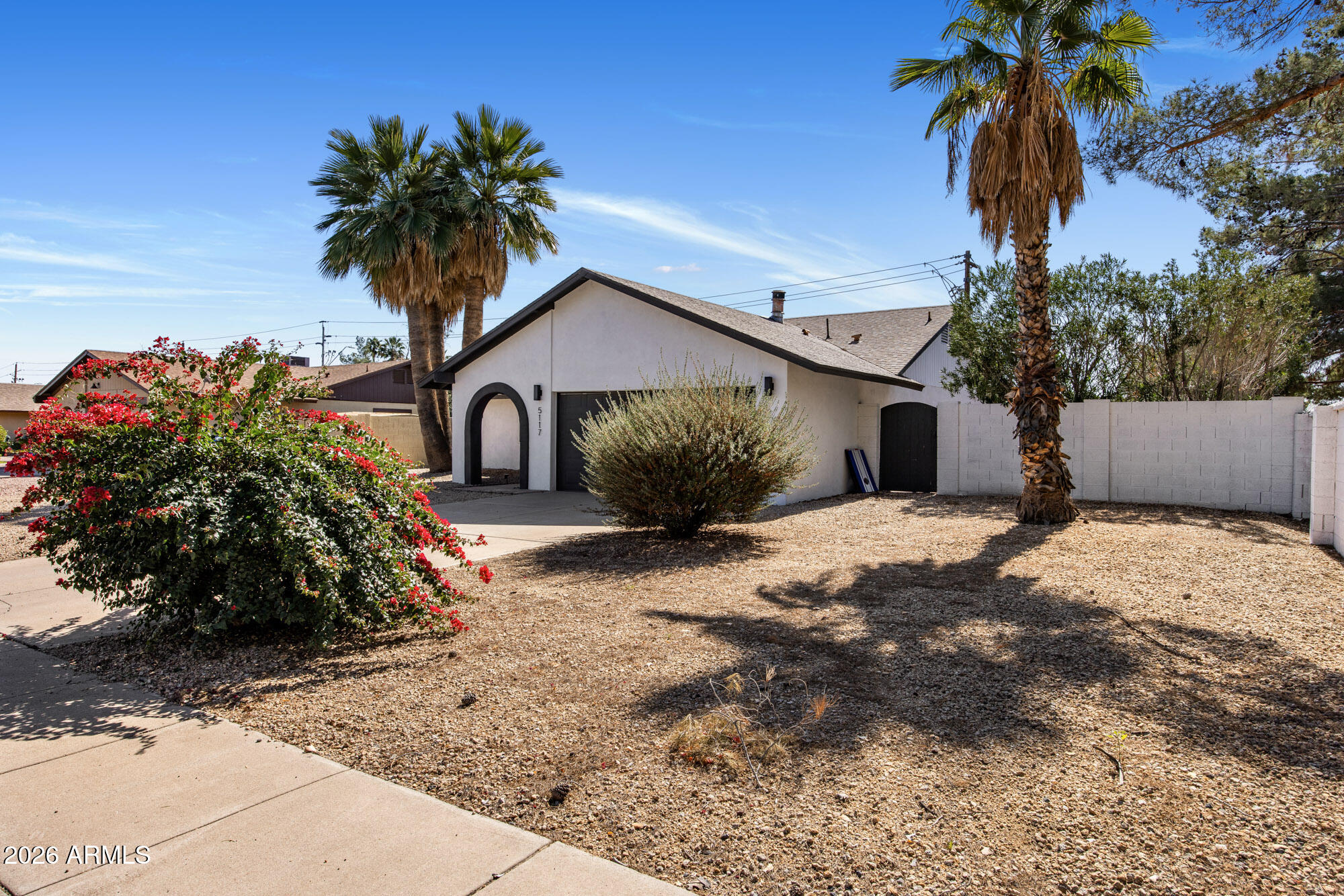 5117 E BECK Lane