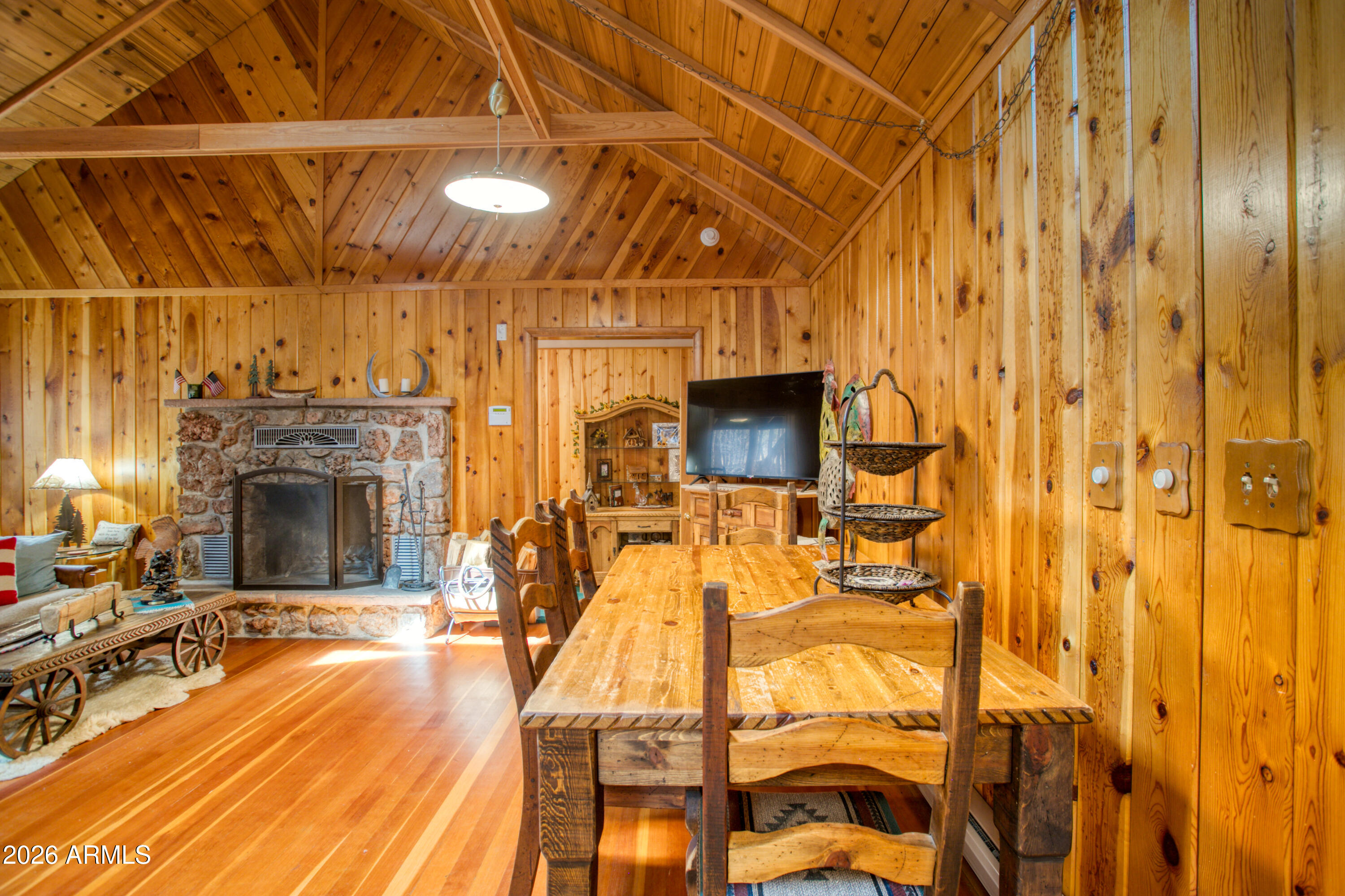 2827 Sunflower Drive