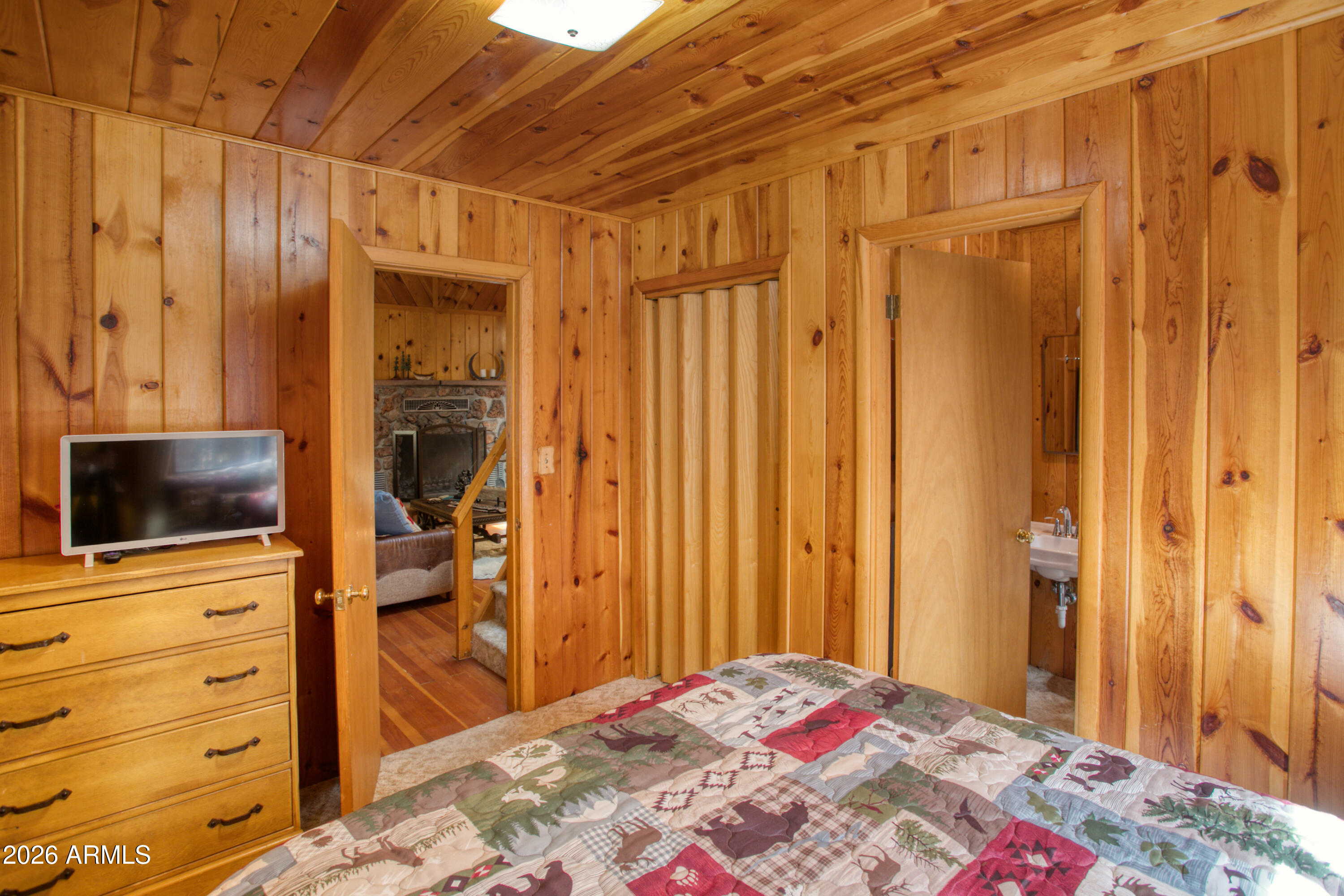 2827 Sunflower Drive