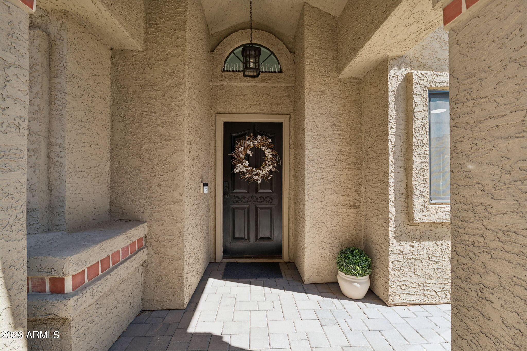 7925 E PEPPER TREE Lane