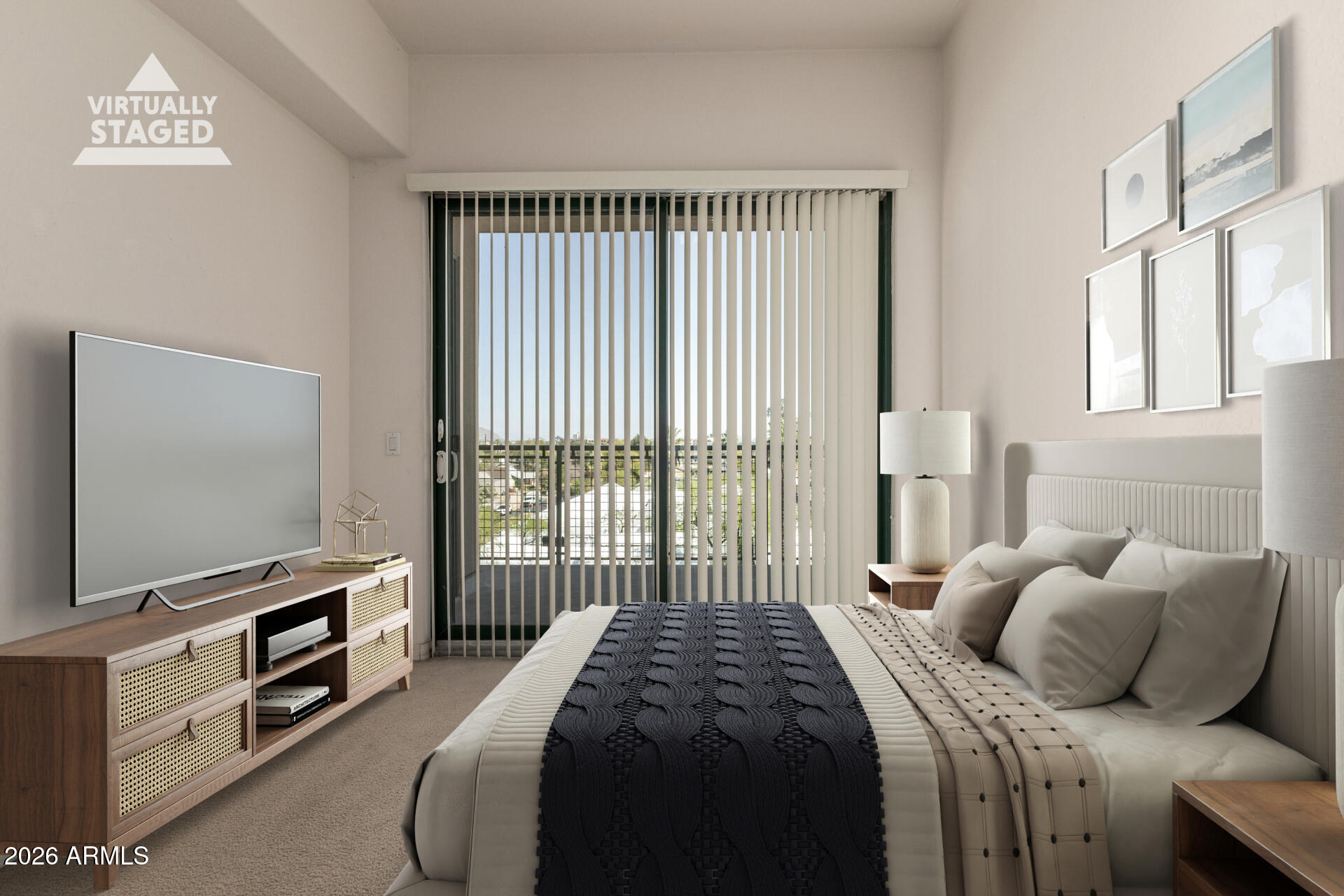 2302 N CENTRAL Avenue 404