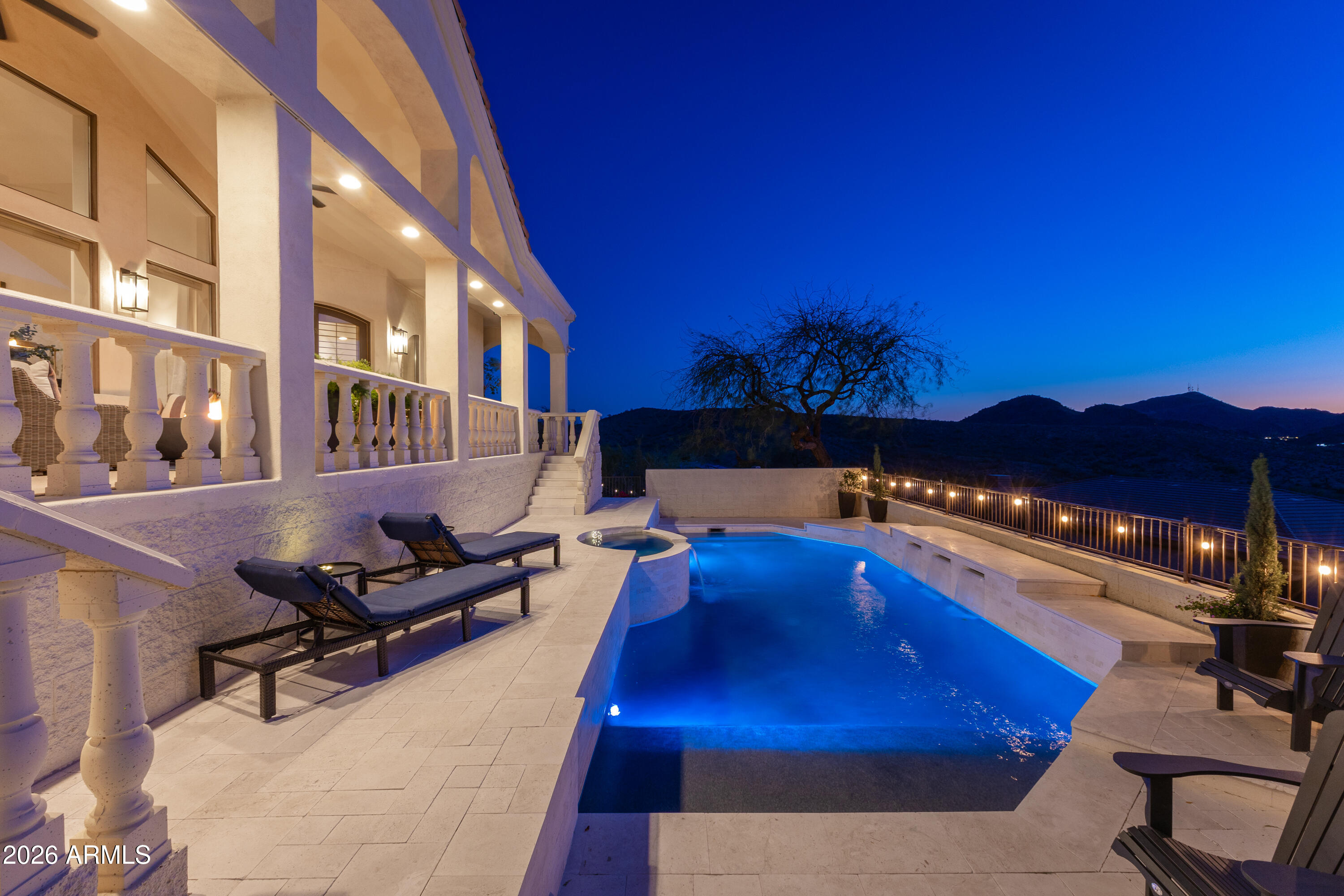 1455 E VICTOR HUGO Avenue