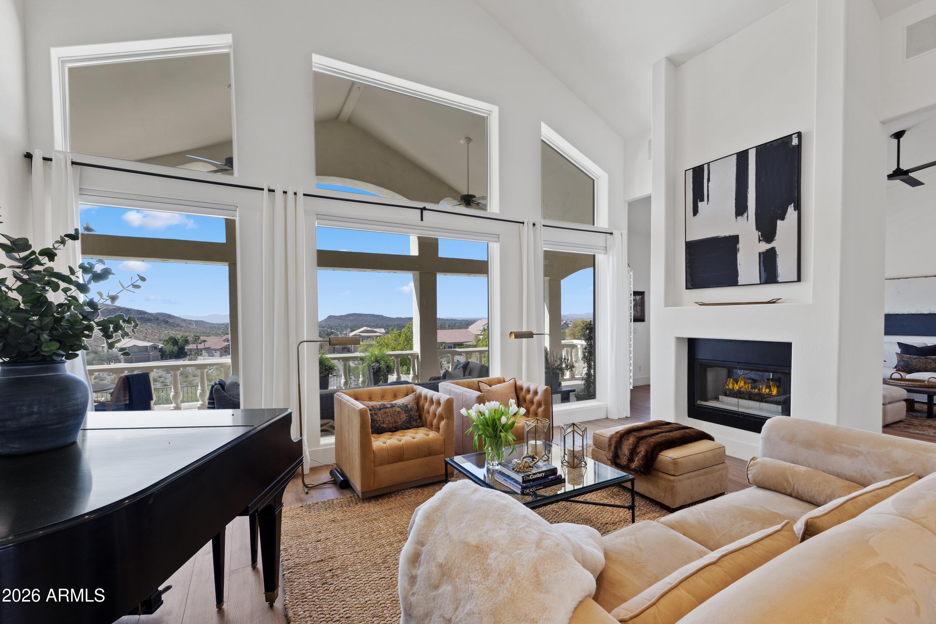 1455 E VICTOR HUGO Avenue