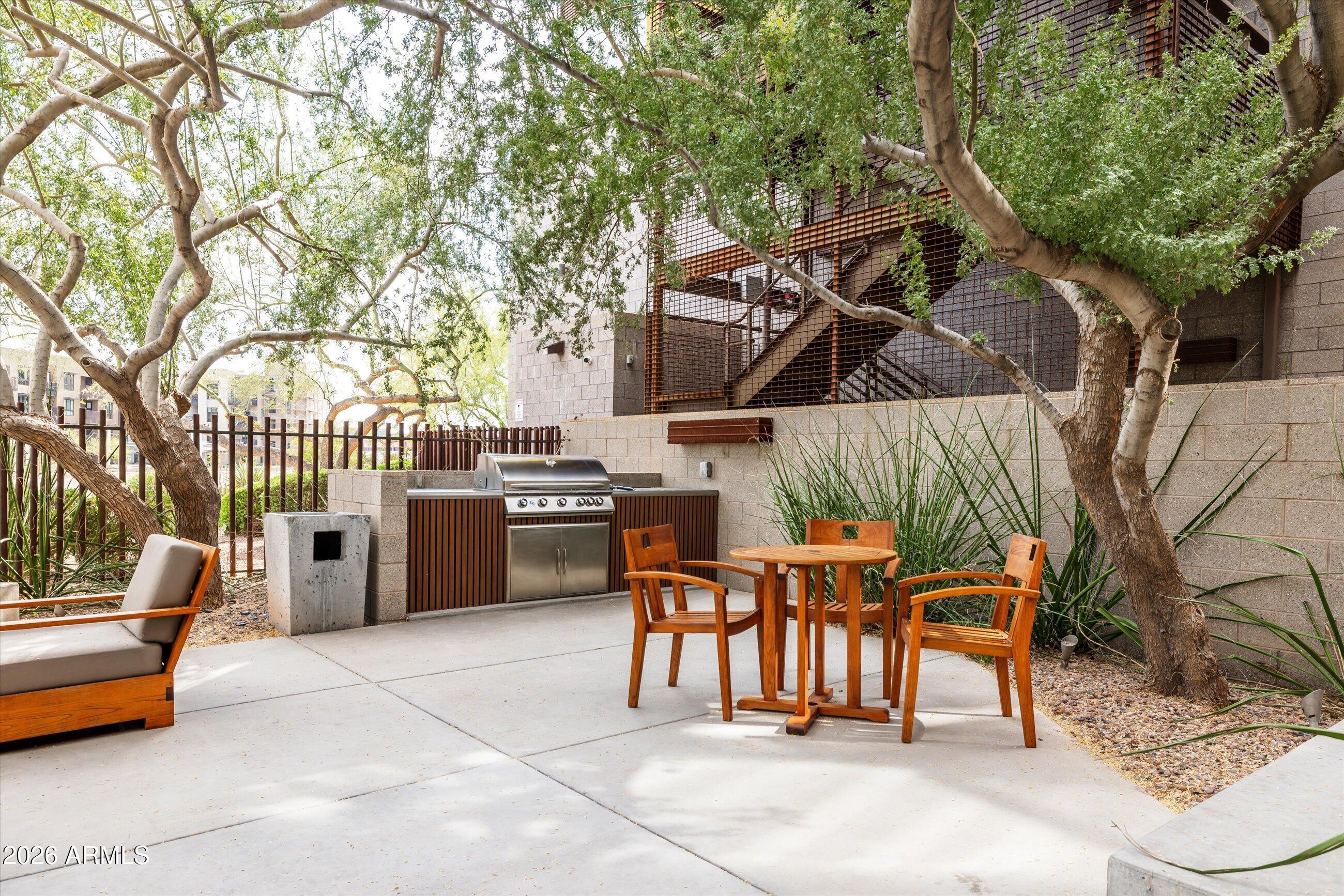 4745 N SCOTTSDALE Road Unit: 1011