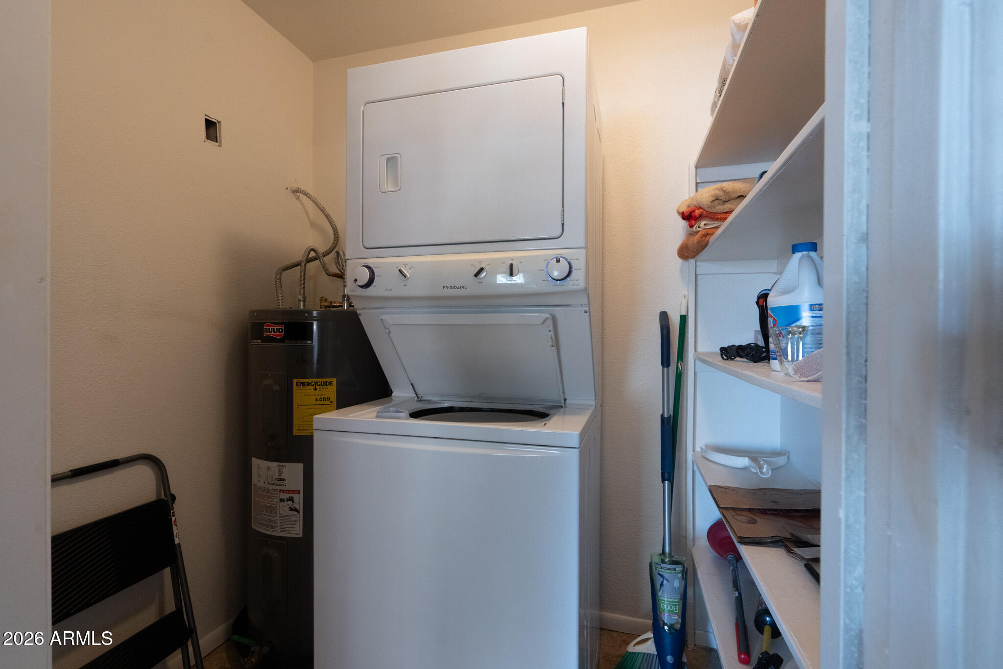 925 N COLLEGE Avenue G128