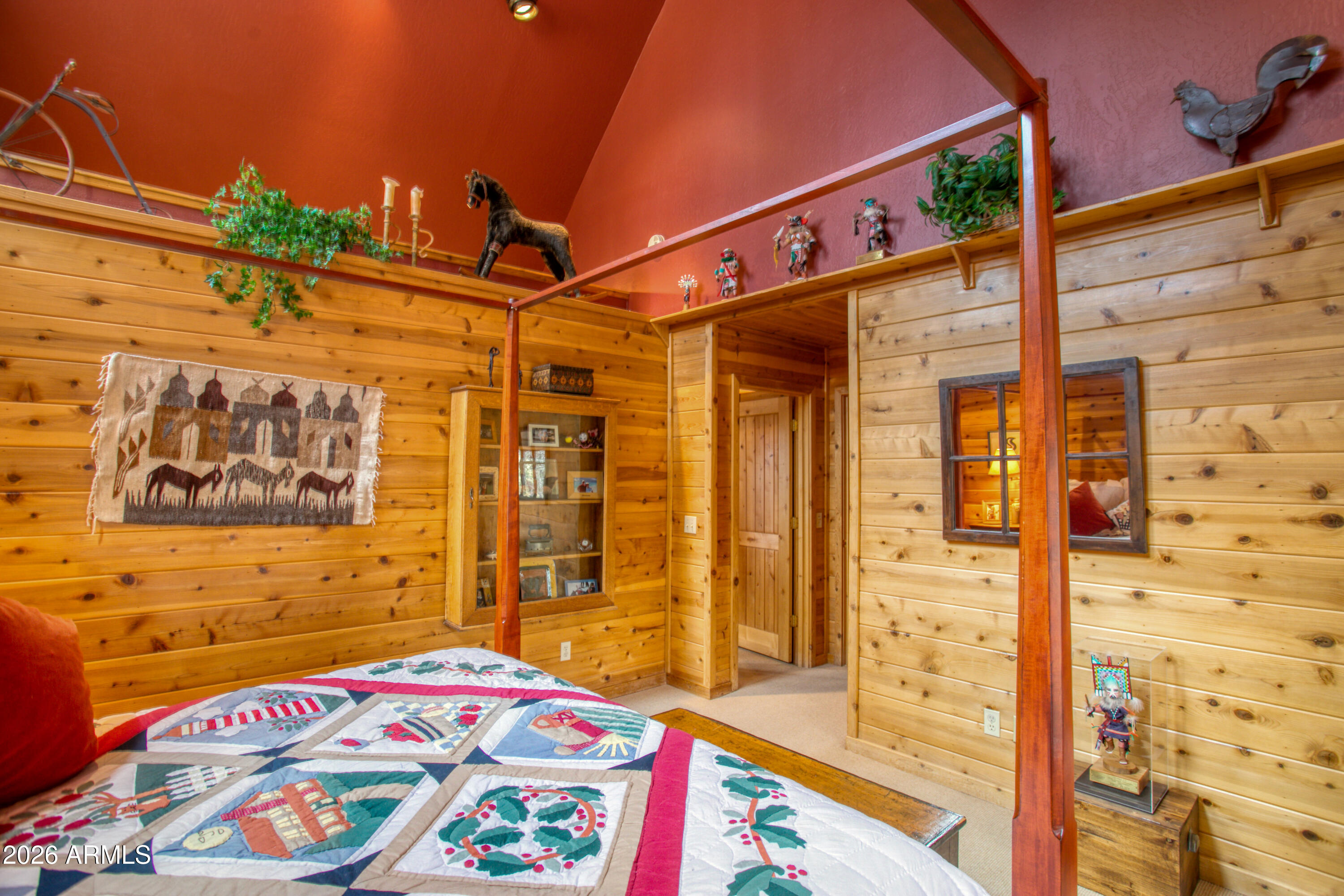2912 Woodpecker Lane