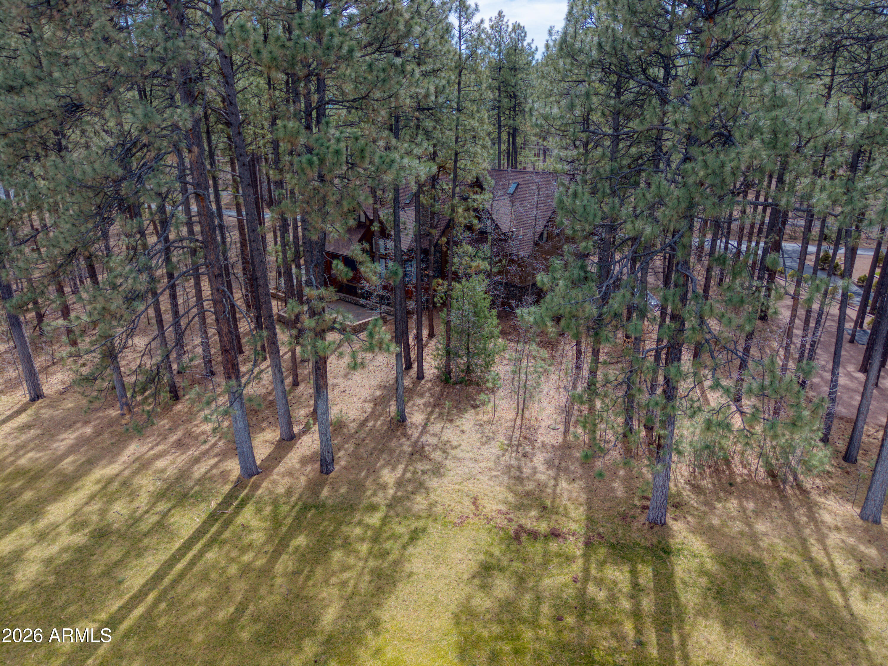2912 Woodpecker Lane