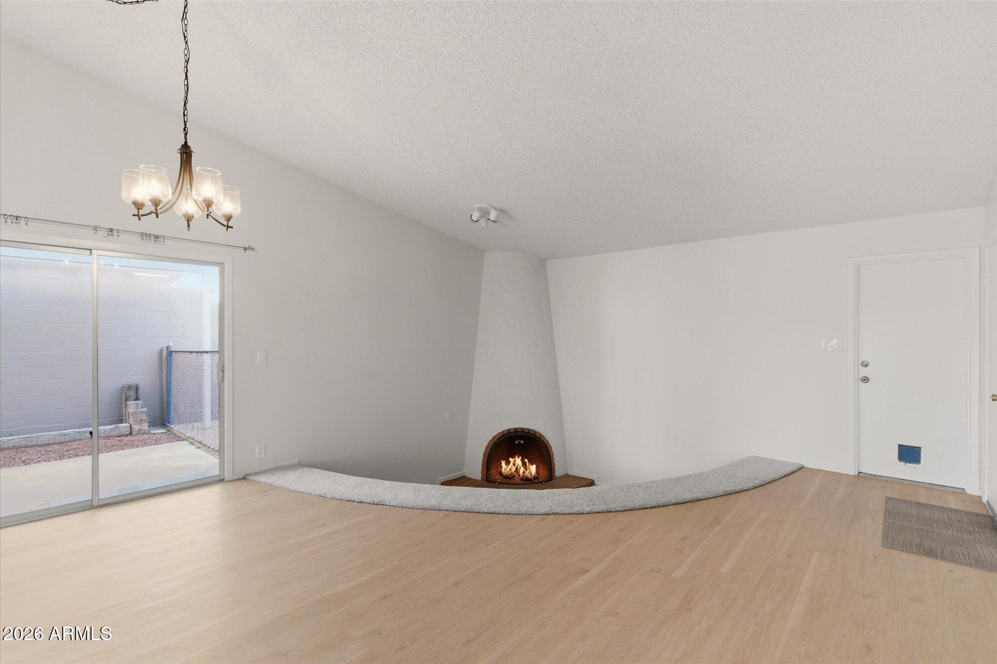 4016 W GRISWOLD Road