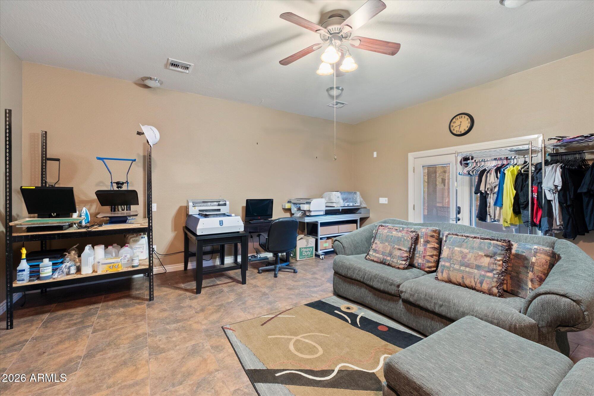 2352 E FLORIAN Circle