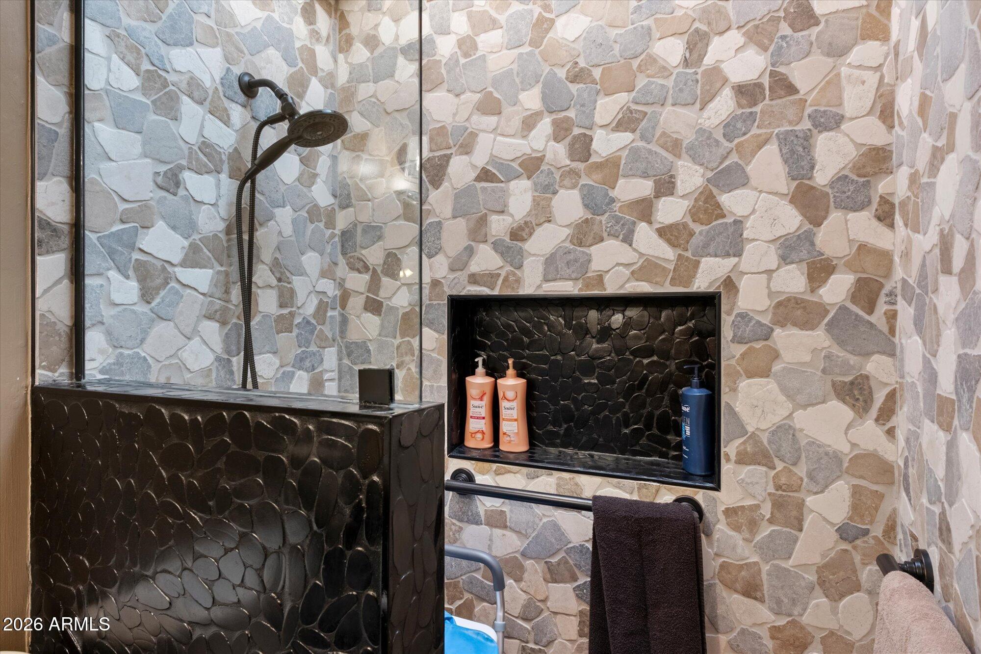 2352 E FLORIAN Circle