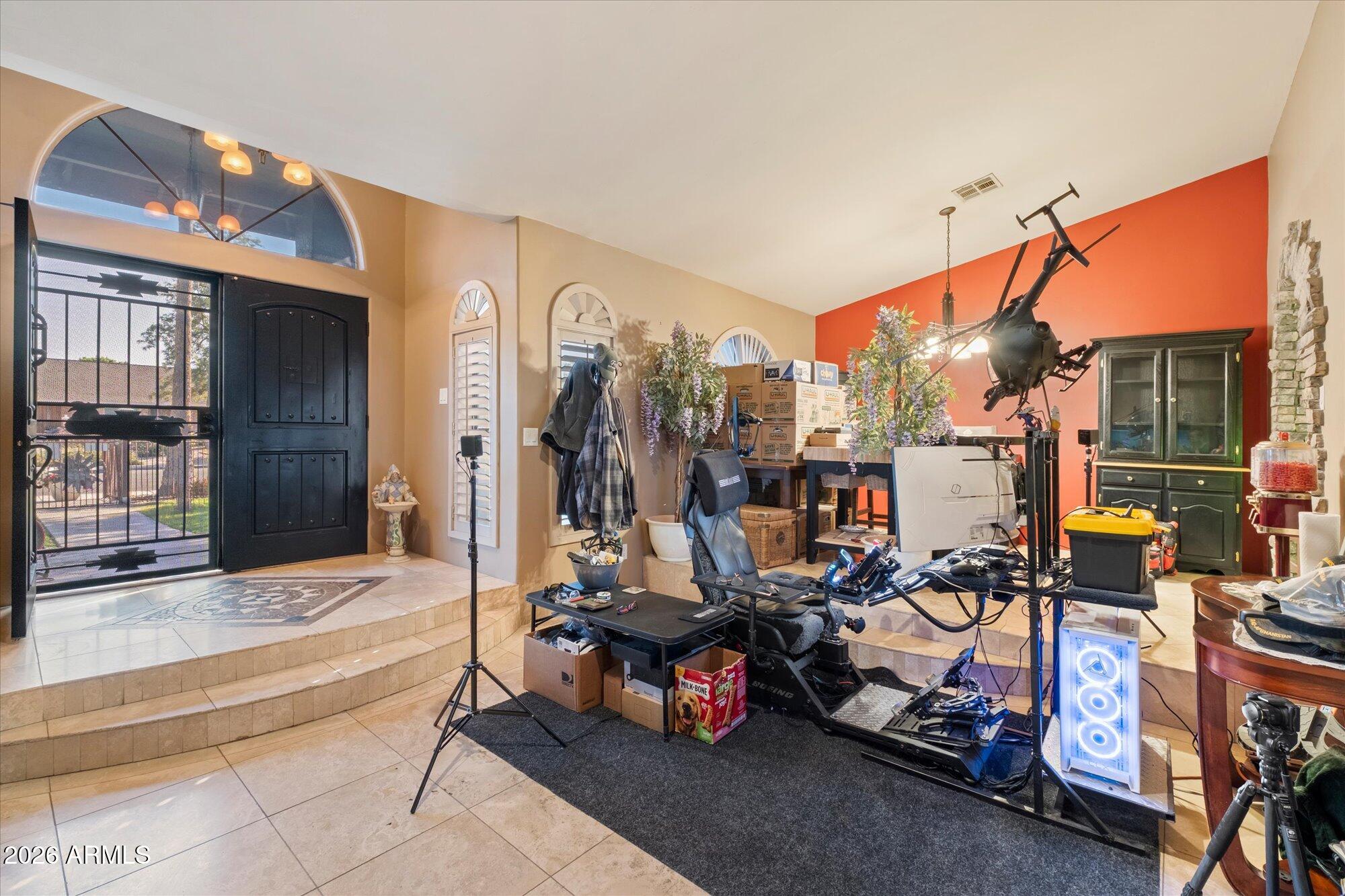 2352 E FLORIAN Circle