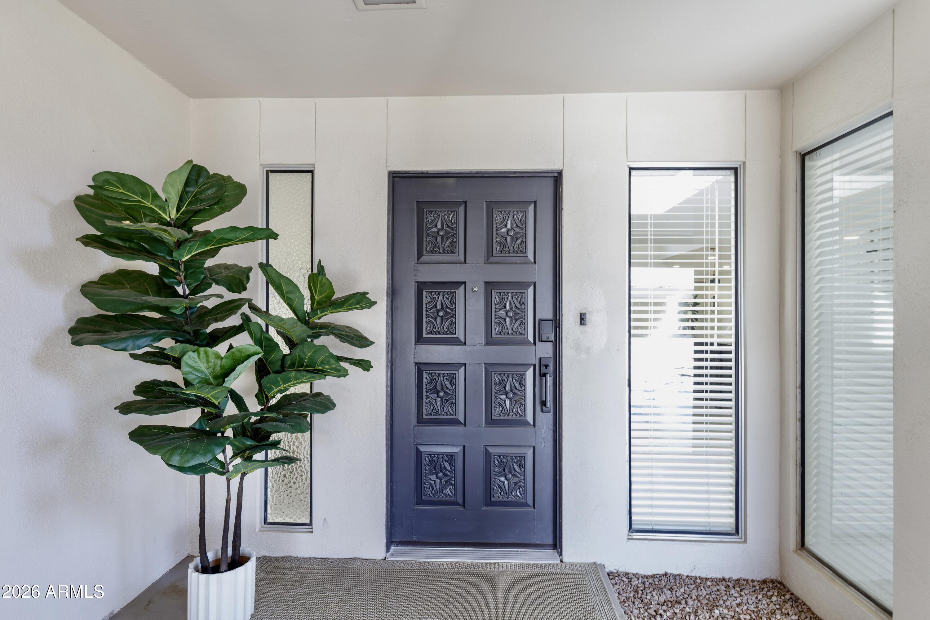 8746 E Via De Viva Street