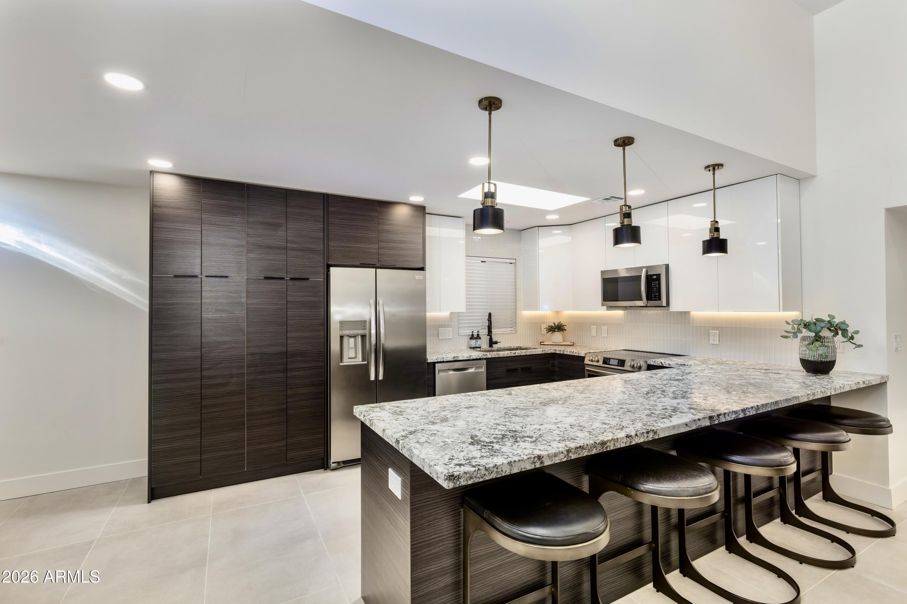 8746 E Via De Viva Street