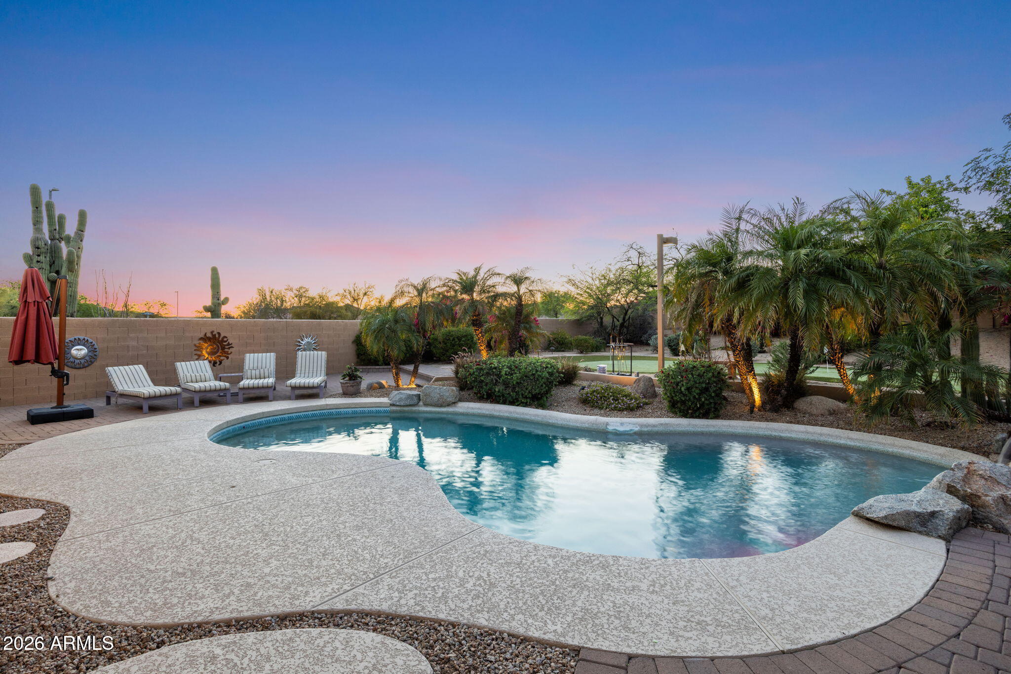 7414 E WHISTLING WIND Way