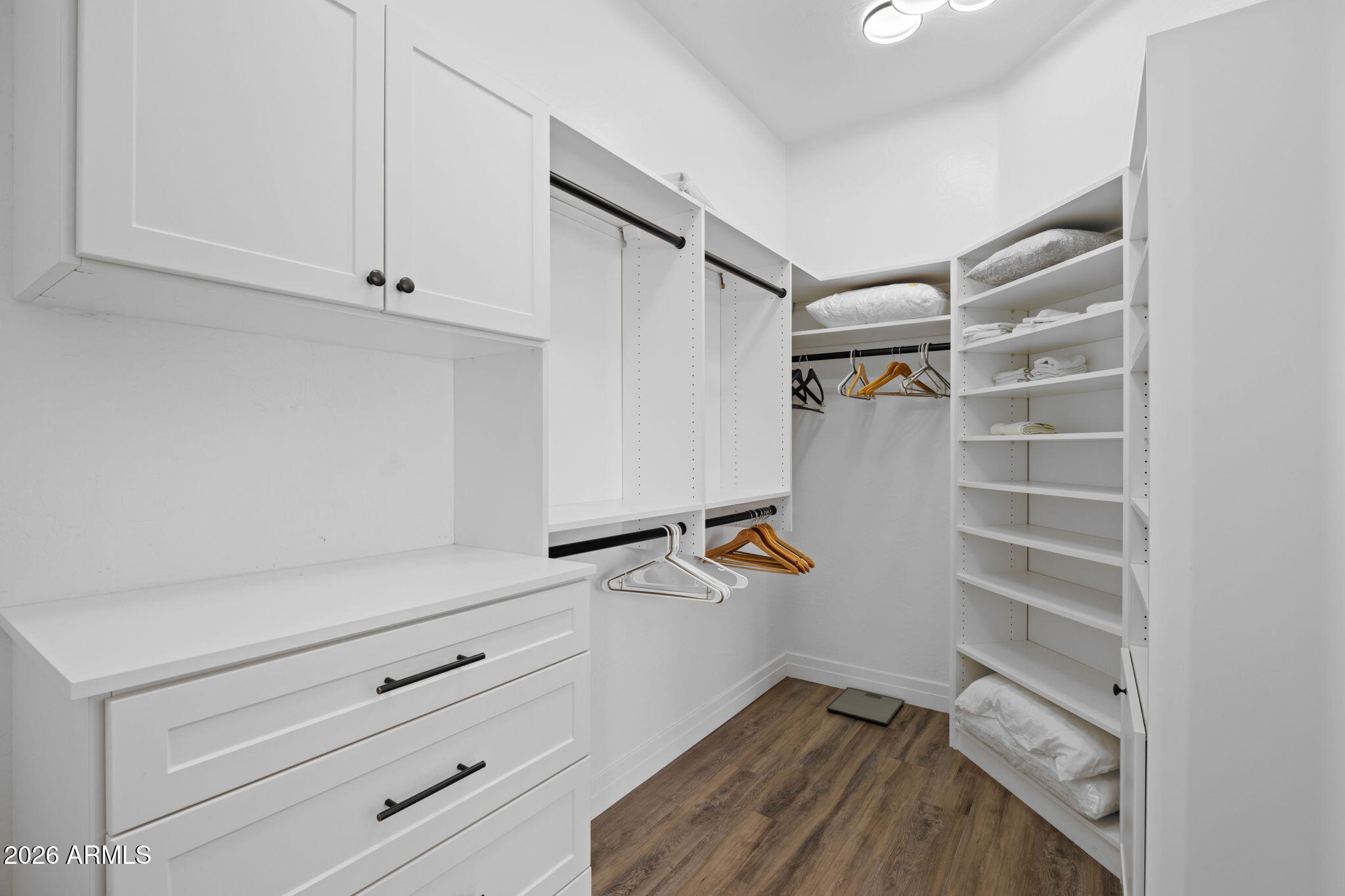 7414 E WHISTLING WIND Way