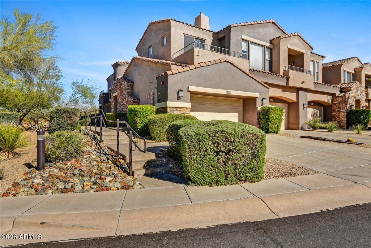 19475 N GRAYHAWK Drive 2004