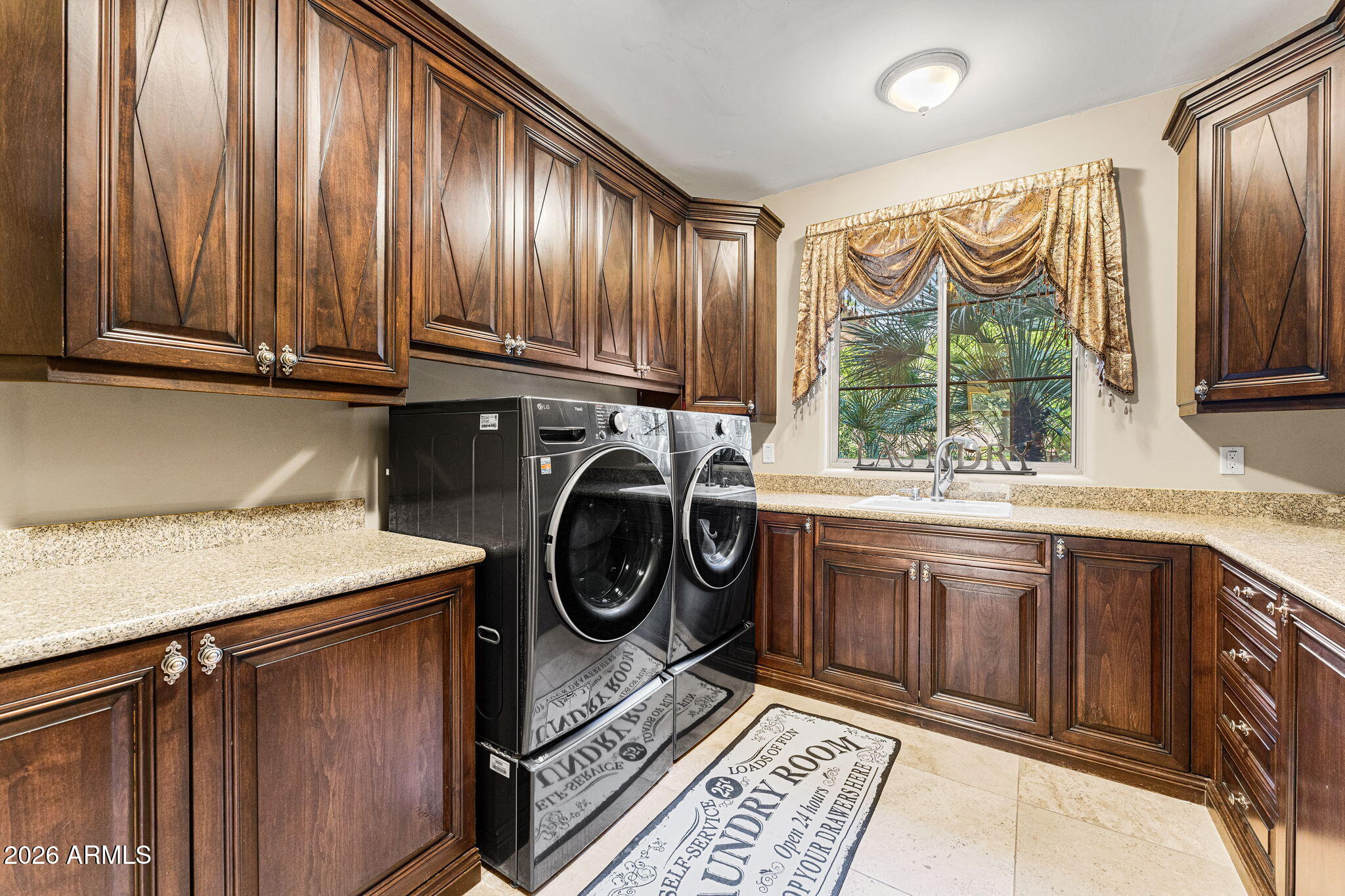 11571 E COCHISE Drive