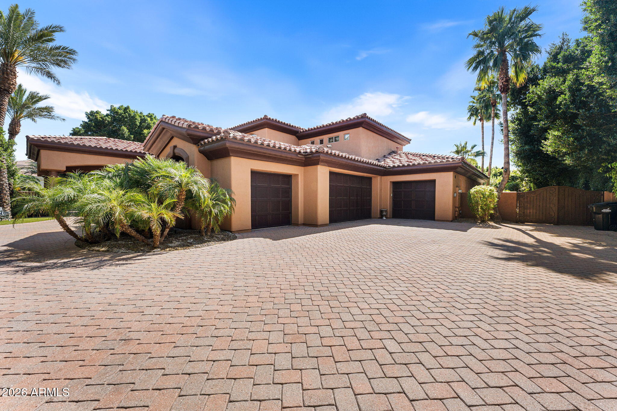 11571 E COCHISE Drive