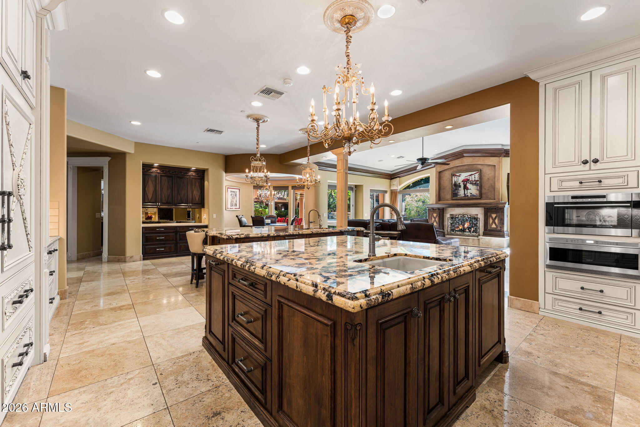 11571 E COCHISE Drive