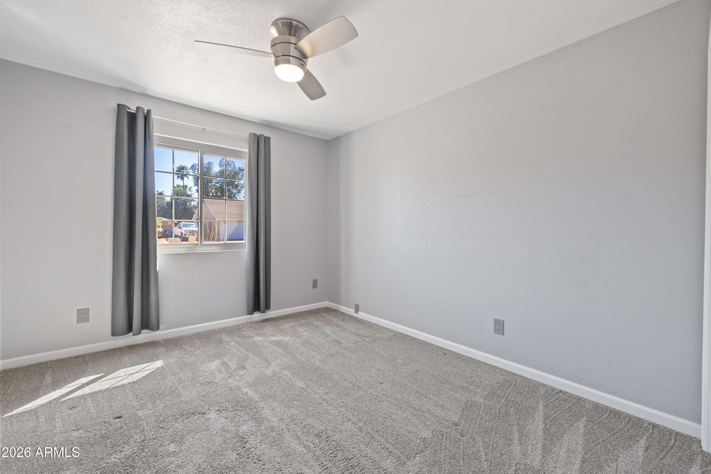 6422 E JUNIPER Avenue