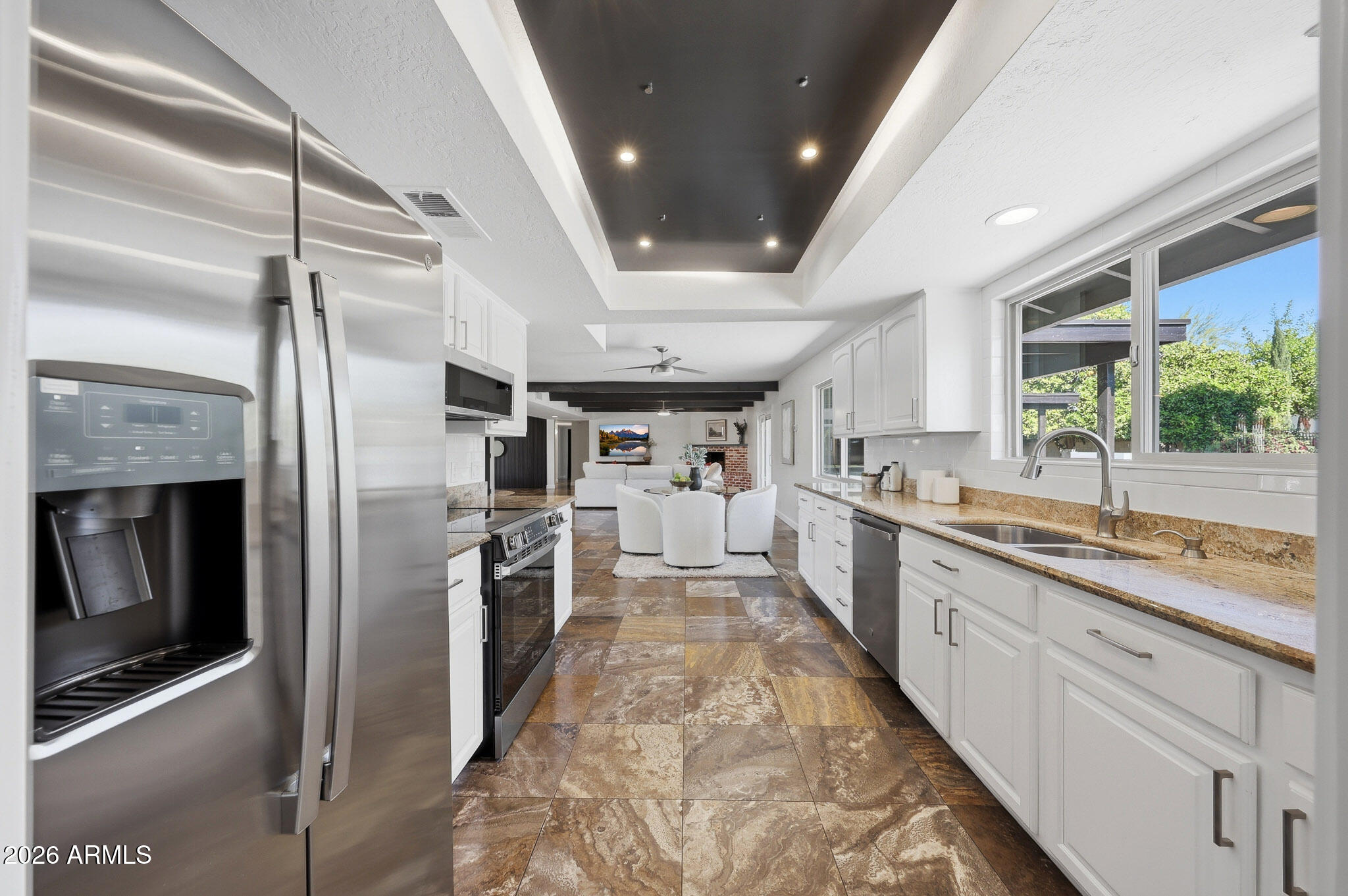 5610 E CHARTER OAK Road