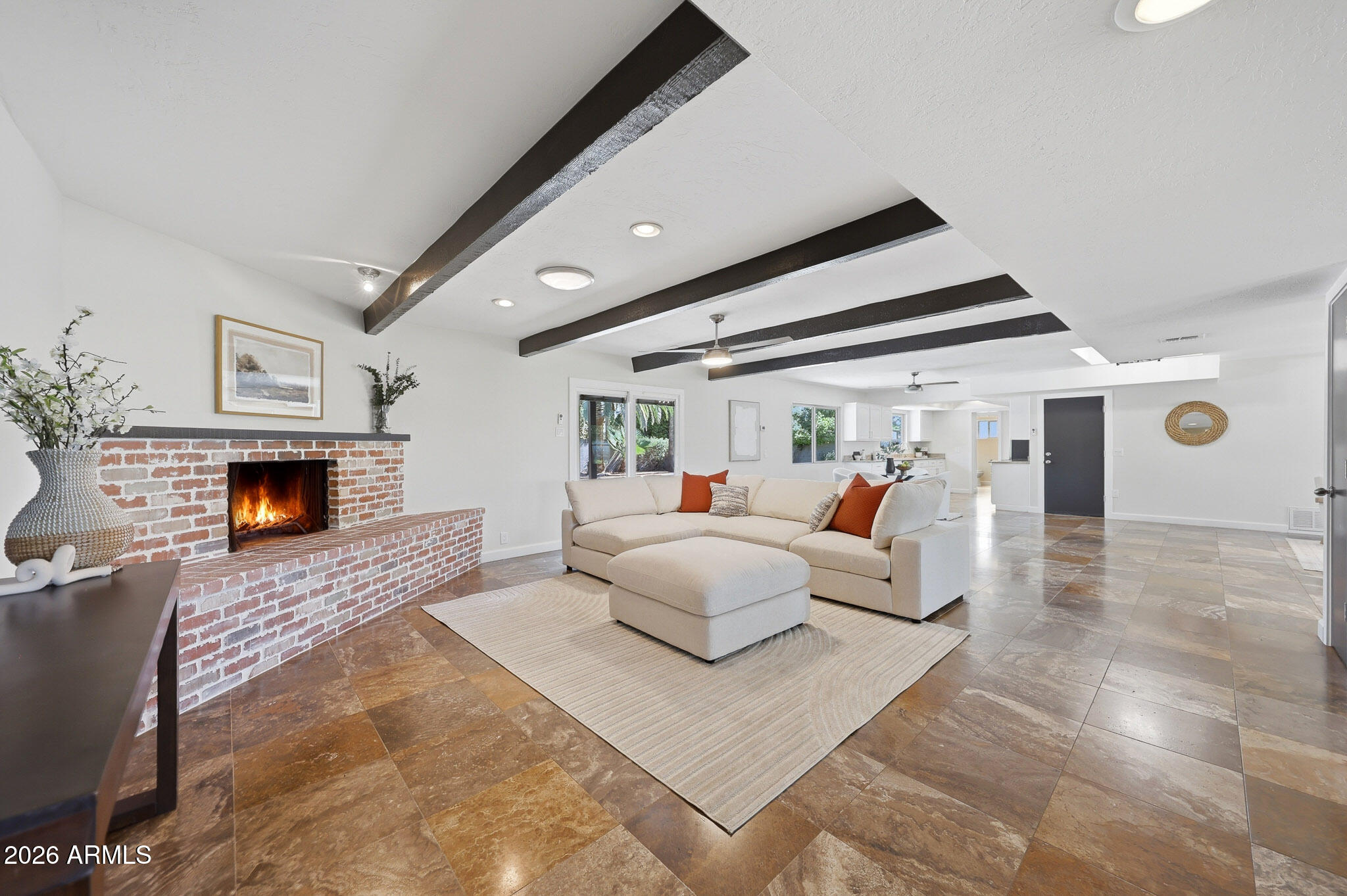 5610 E CHARTER OAK Road