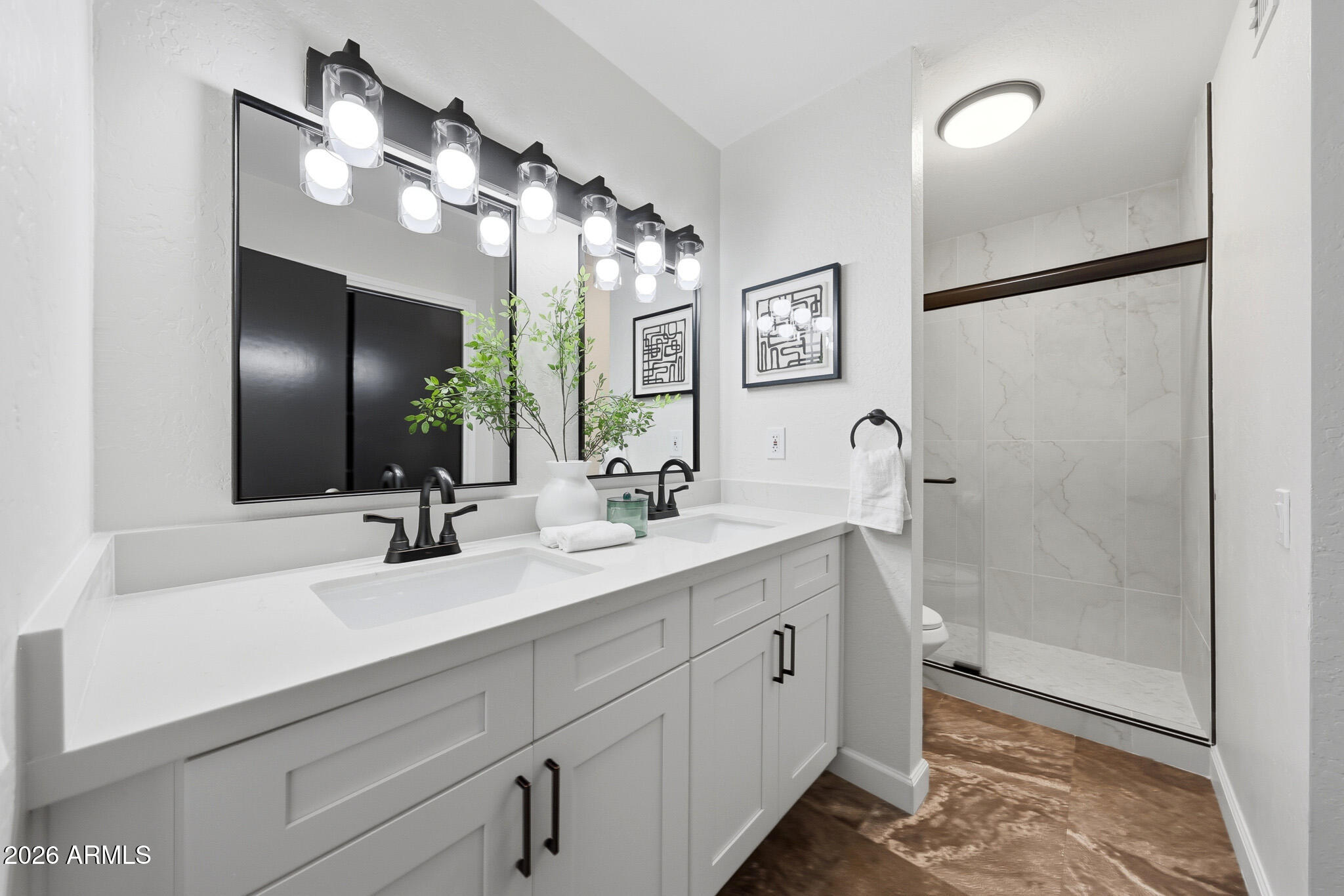 5610 E CHARTER OAK Road