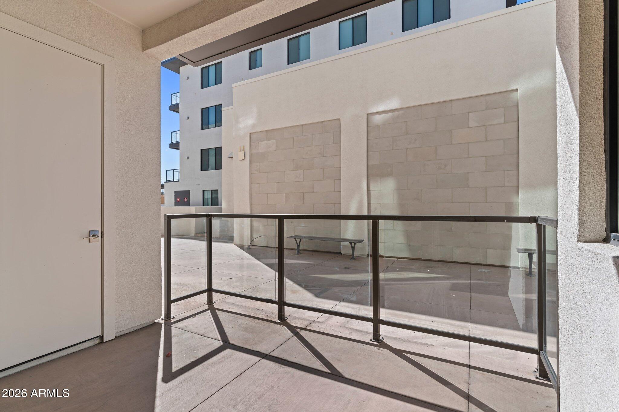 7300 E EARLL Drive 1018