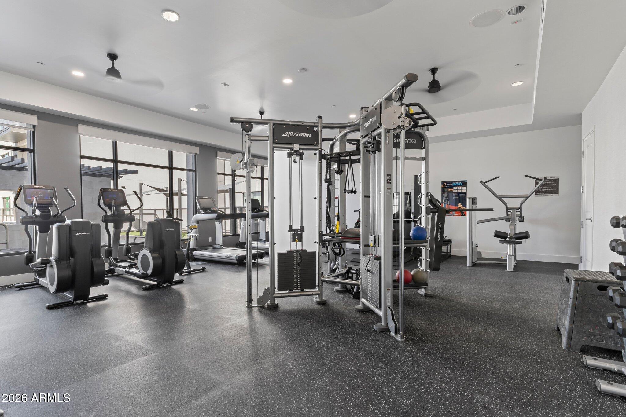 7300 E EARLL Drive 1018