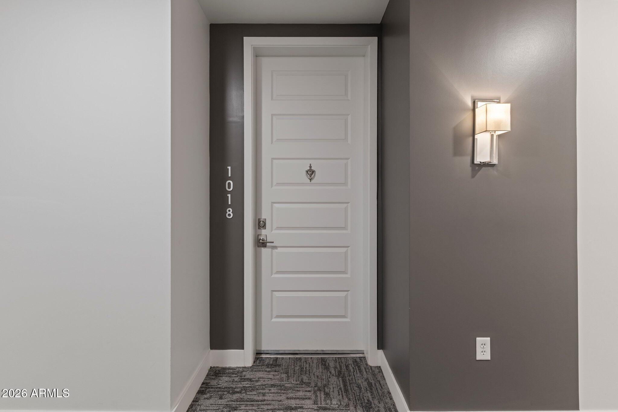 7300 E EARLL Drive 1018