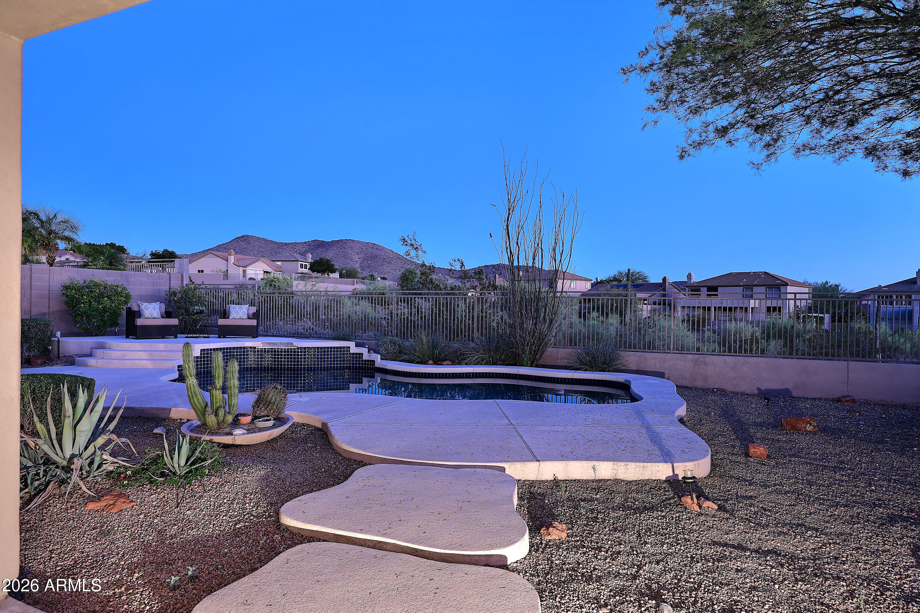 10679 E RAINTREE Drive