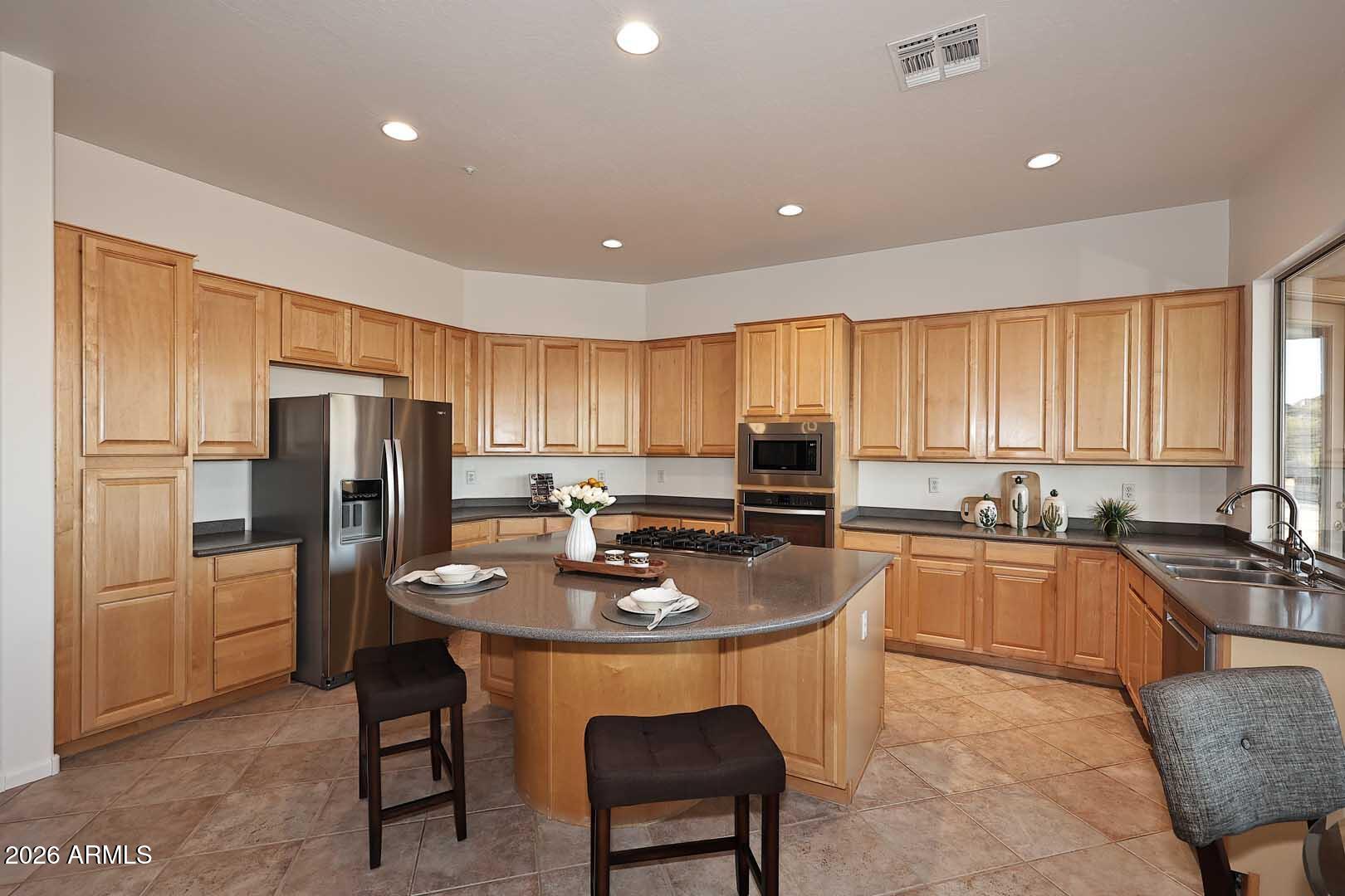 10679 E RAINTREE Drive