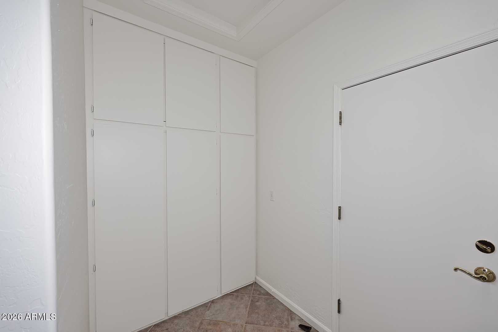 10679 E RAINTREE Drive