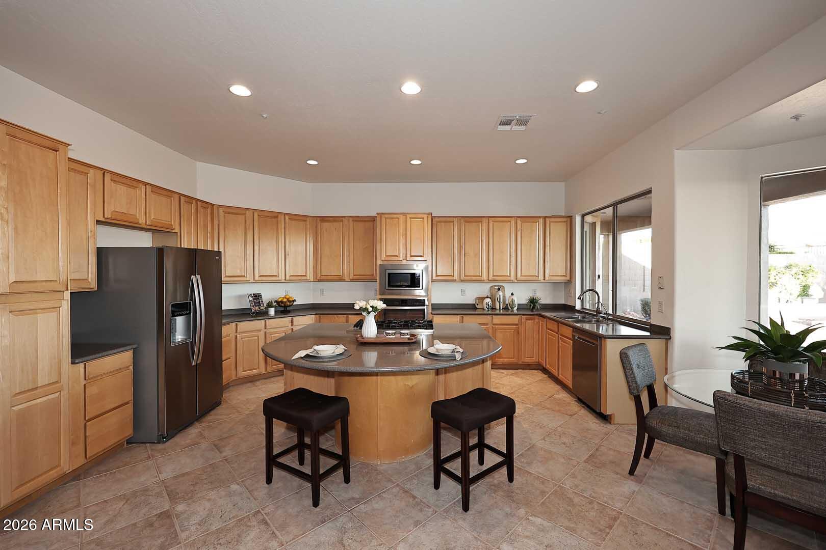 10679 E RAINTREE Drive