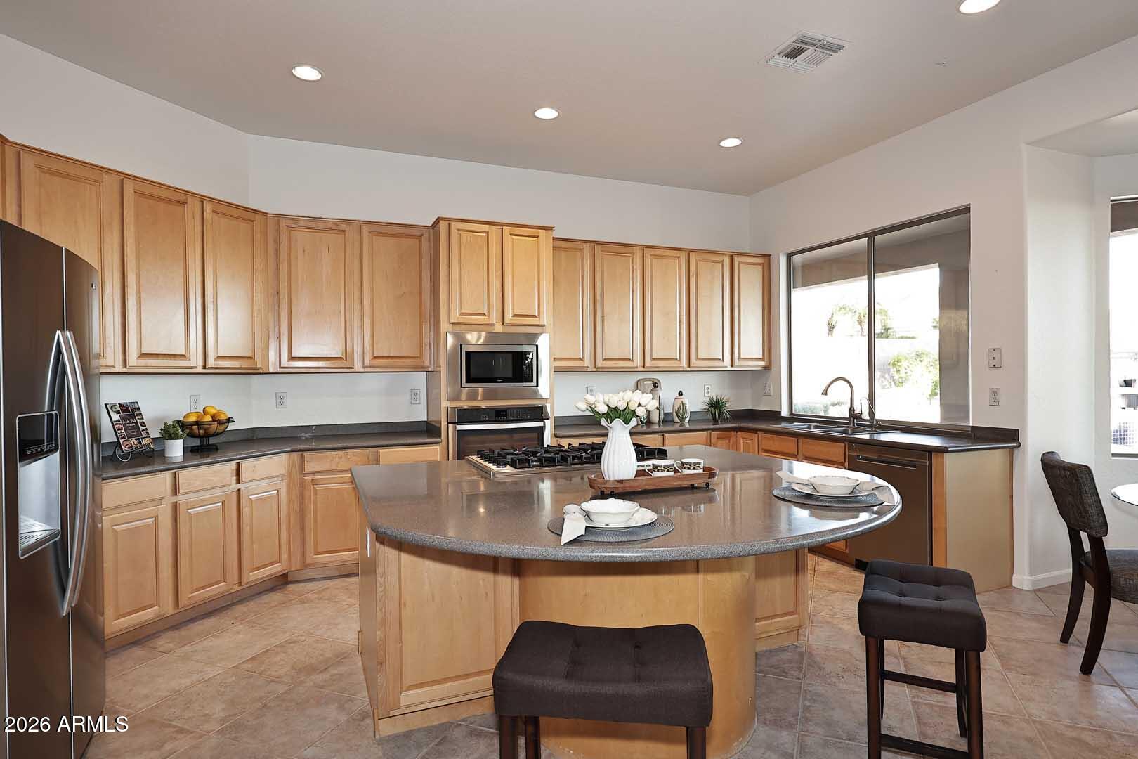 10679 E RAINTREE Drive