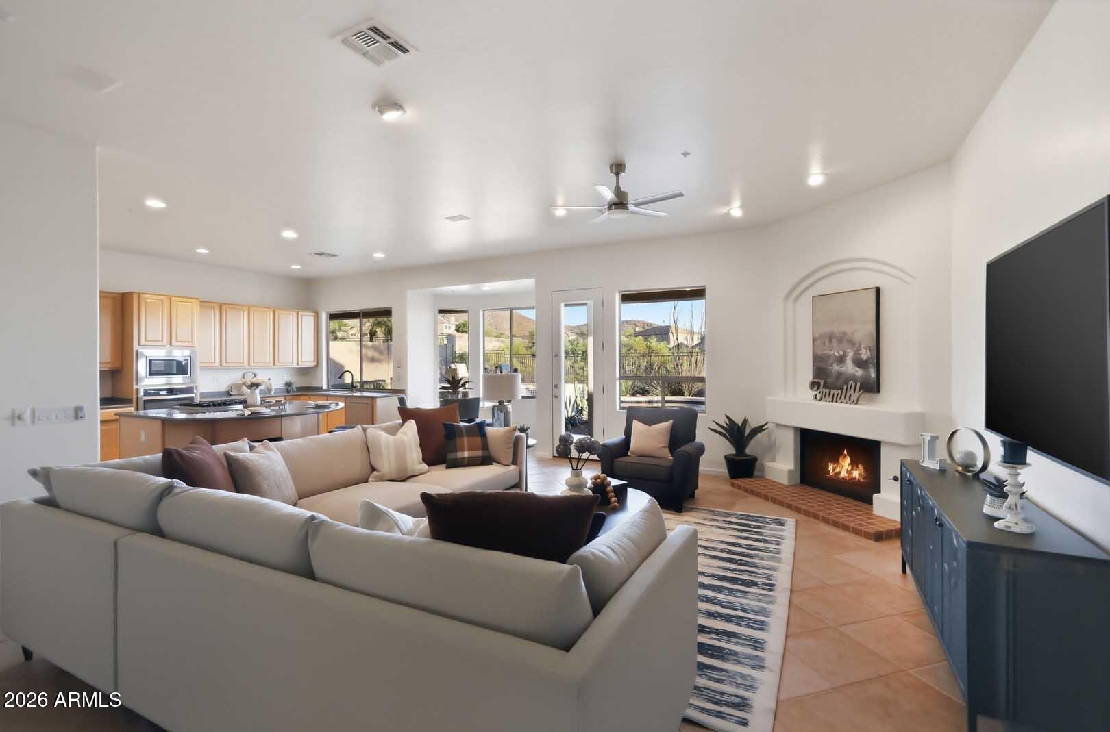 10679 E RAINTREE Drive