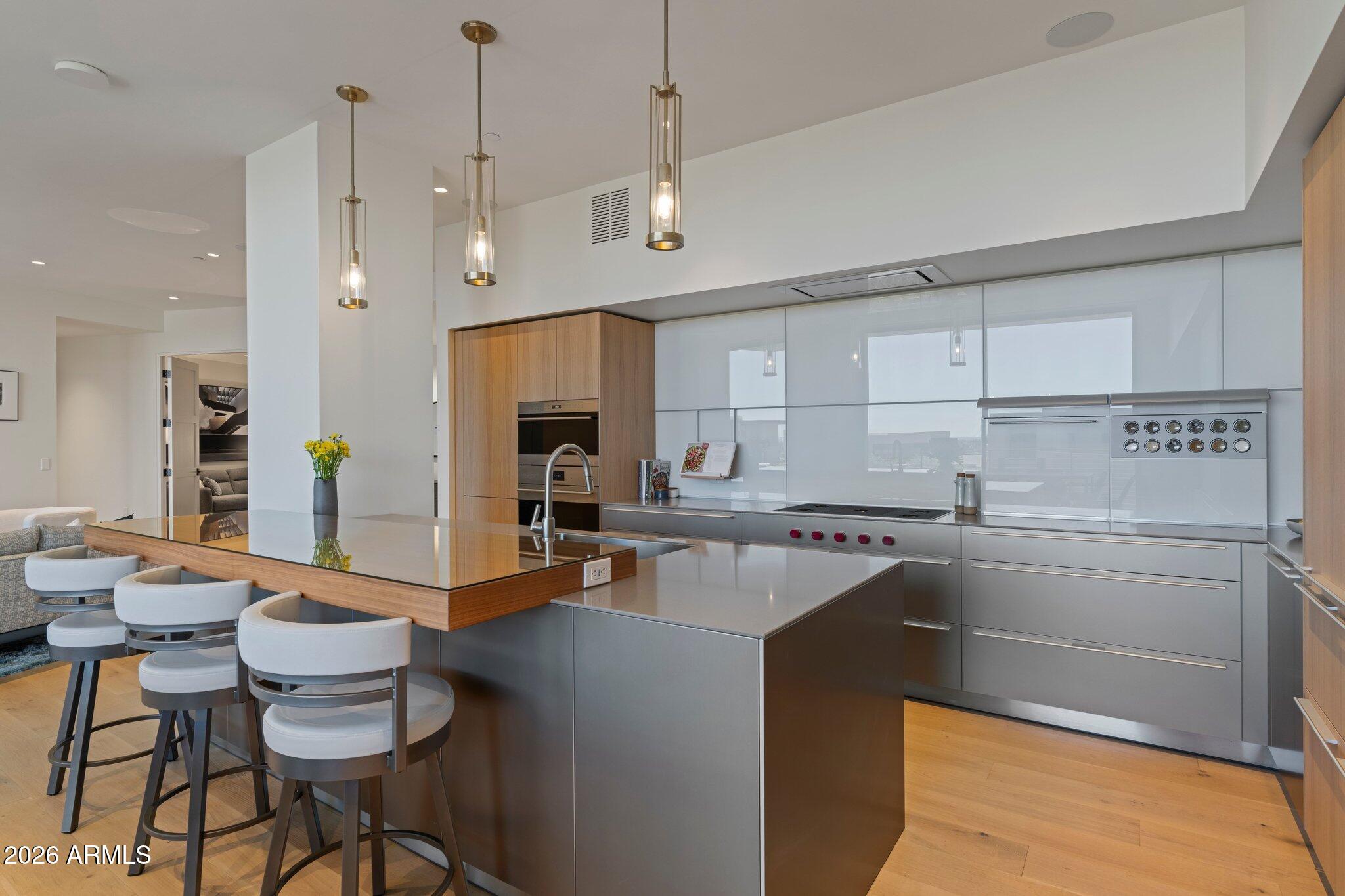 5000 N CAMELBACK RIDGE Drive 208