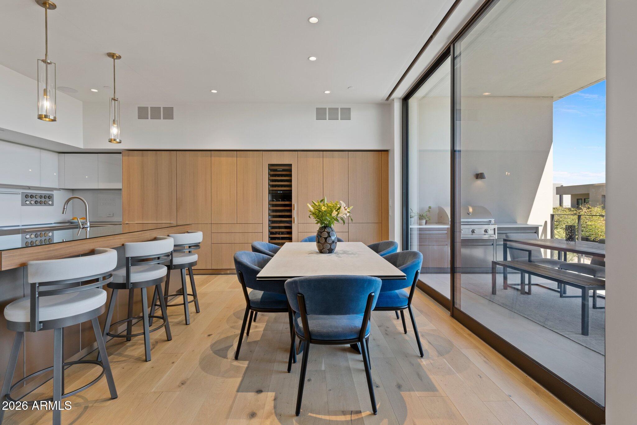 5000 N CAMELBACK RIDGE Drive 208