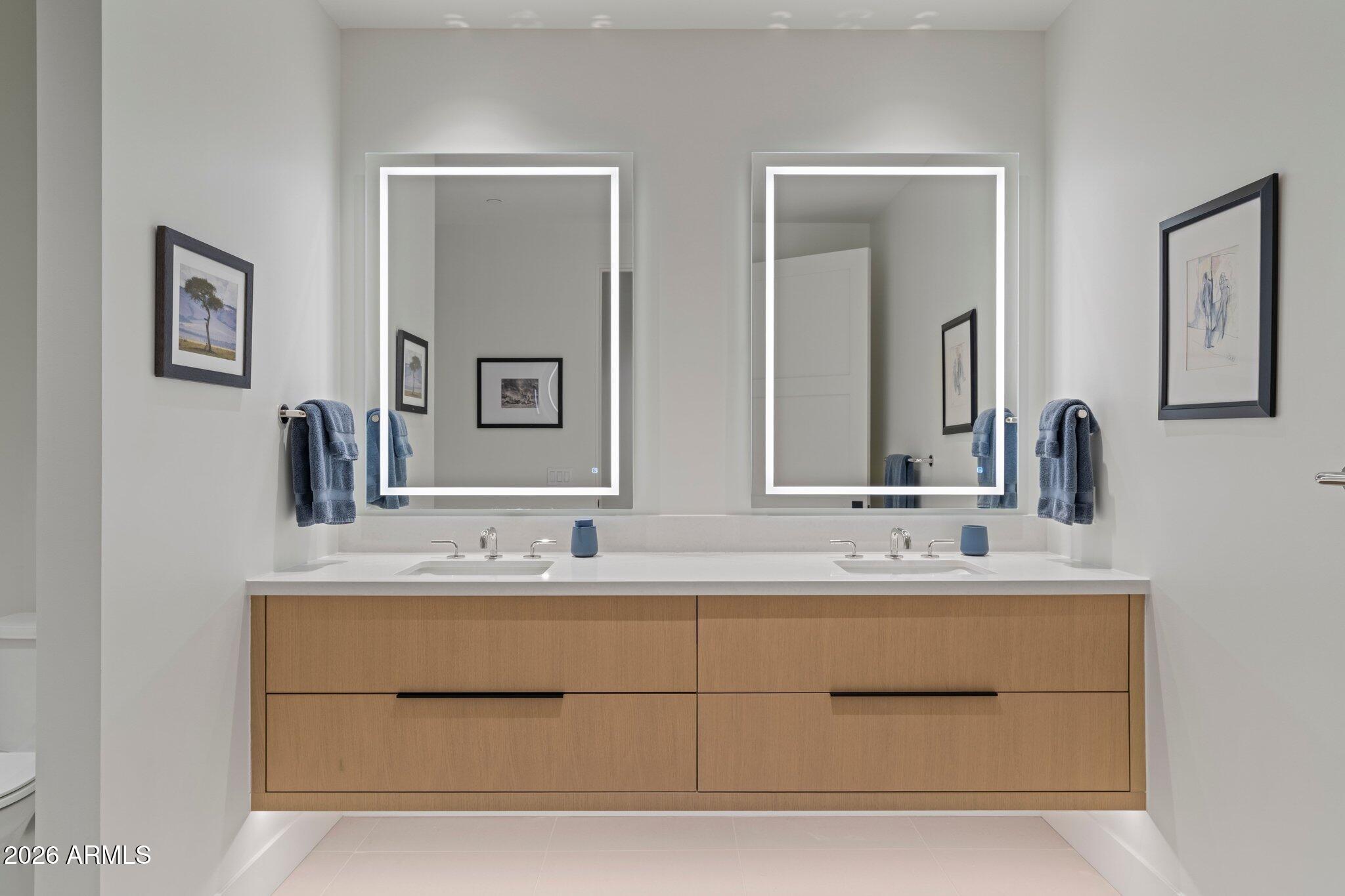 5000 N CAMELBACK RIDGE Drive 208