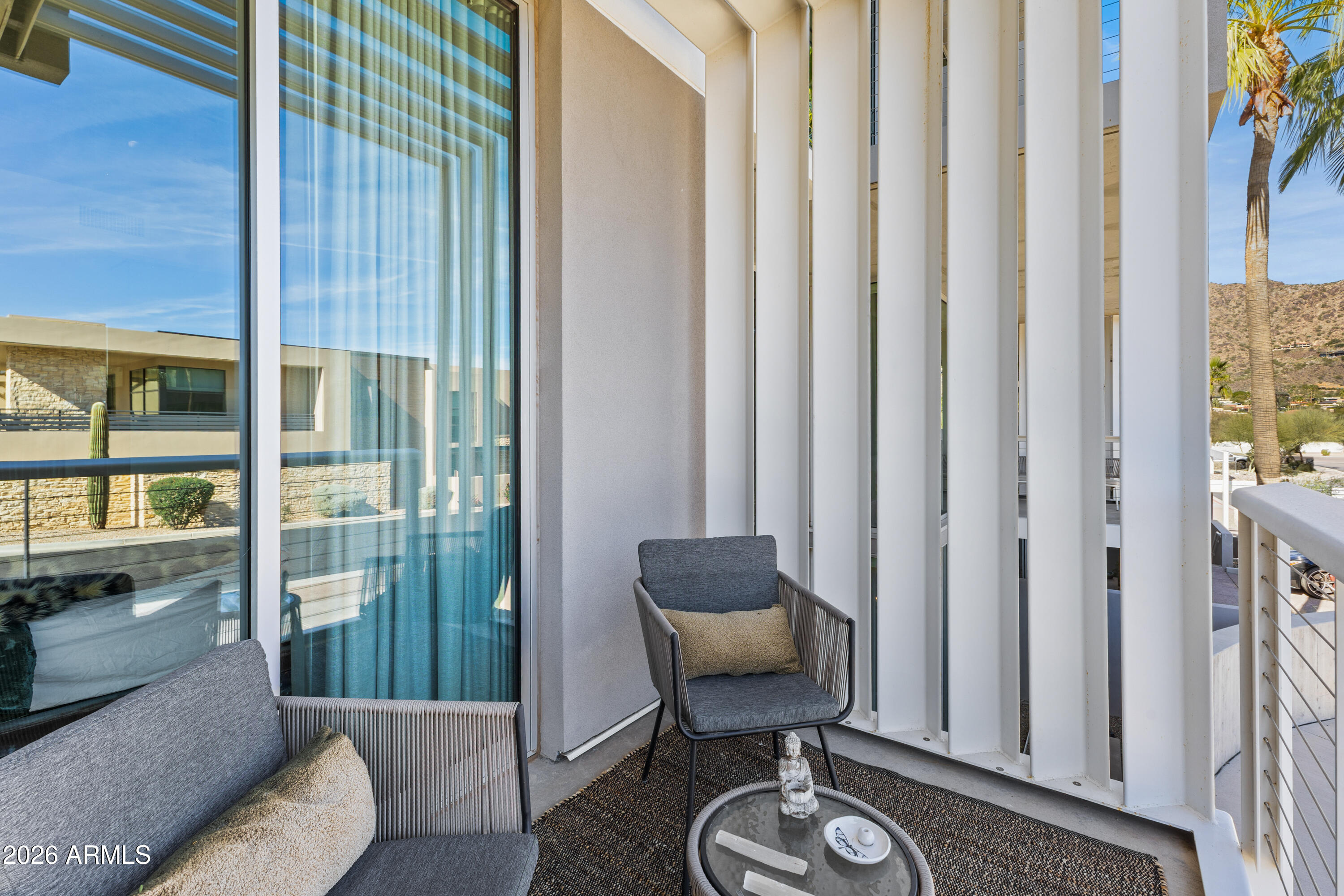 5455 E LINCOLN Drive 1014