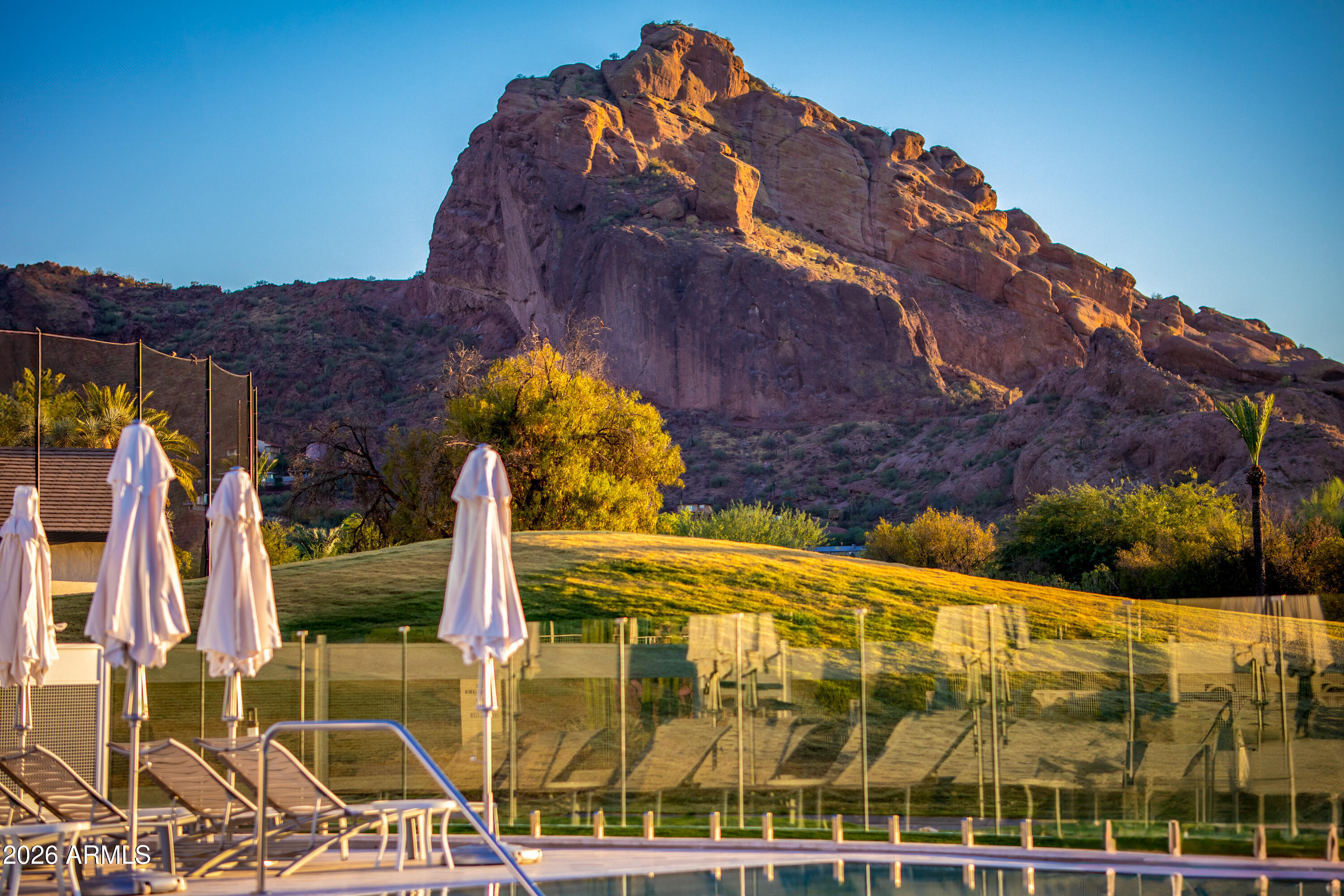 5455 E LINCOLN Drive 1014