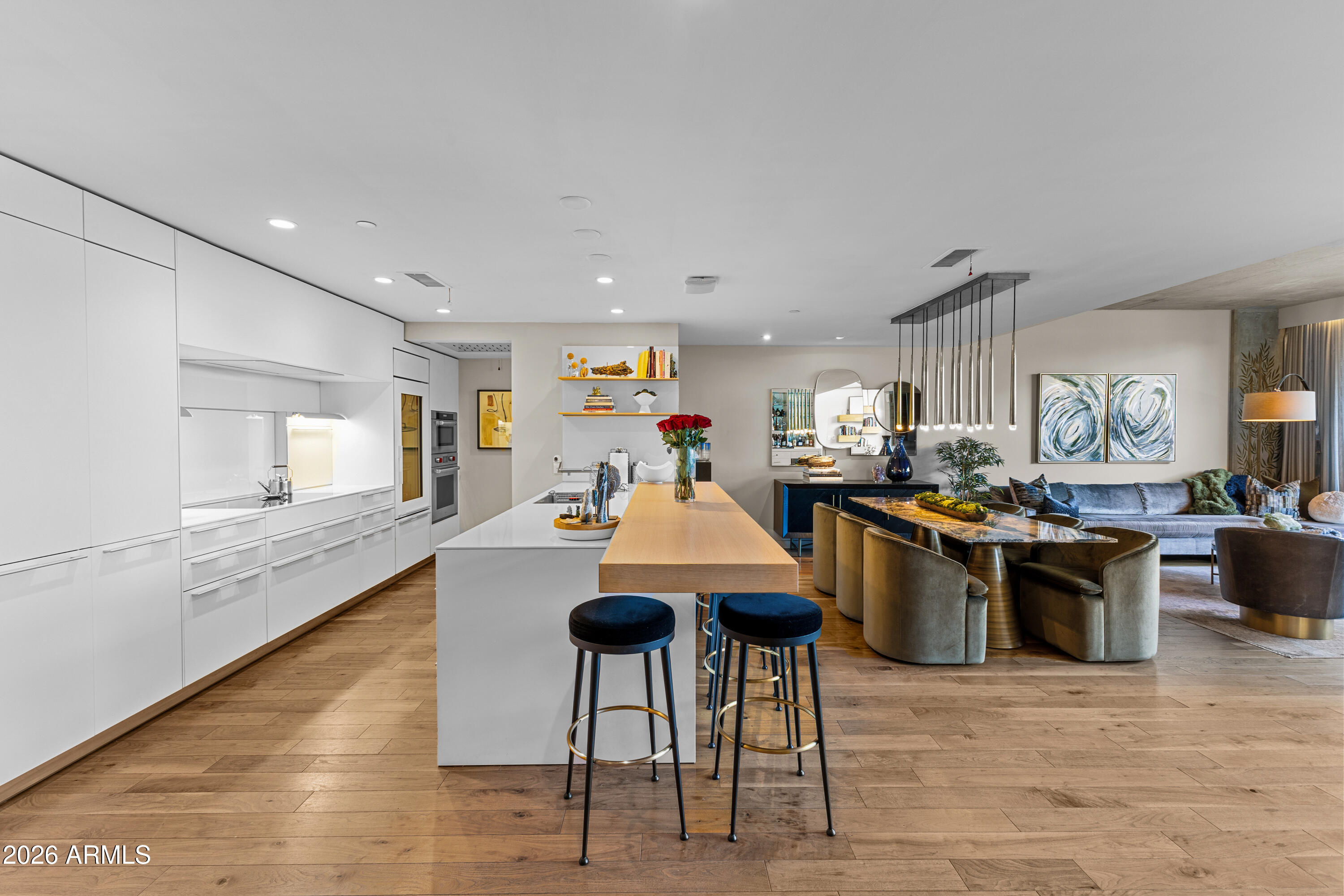 5455 E LINCOLN Drive 1014