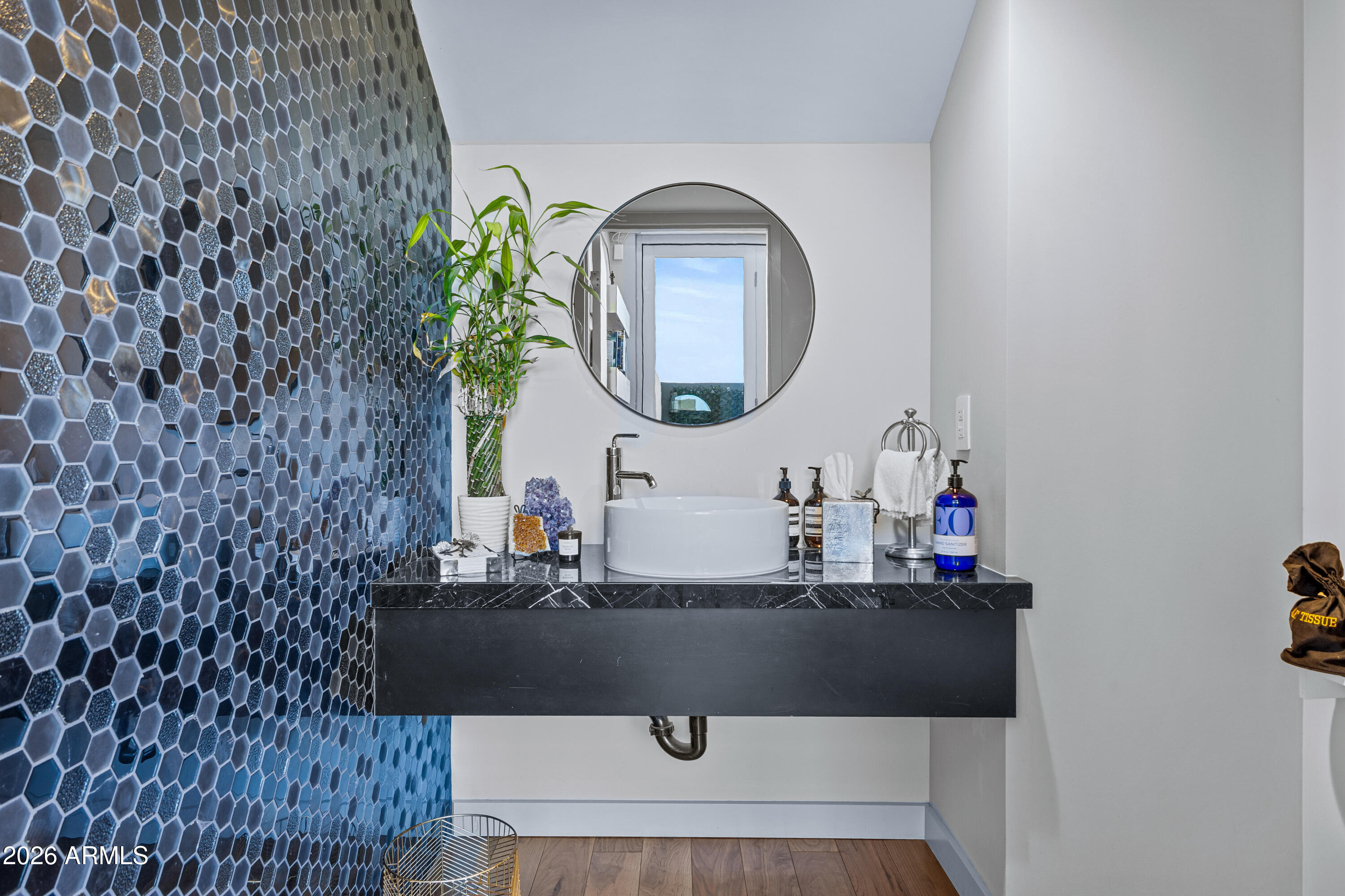 5455 E LINCOLN Drive 1014