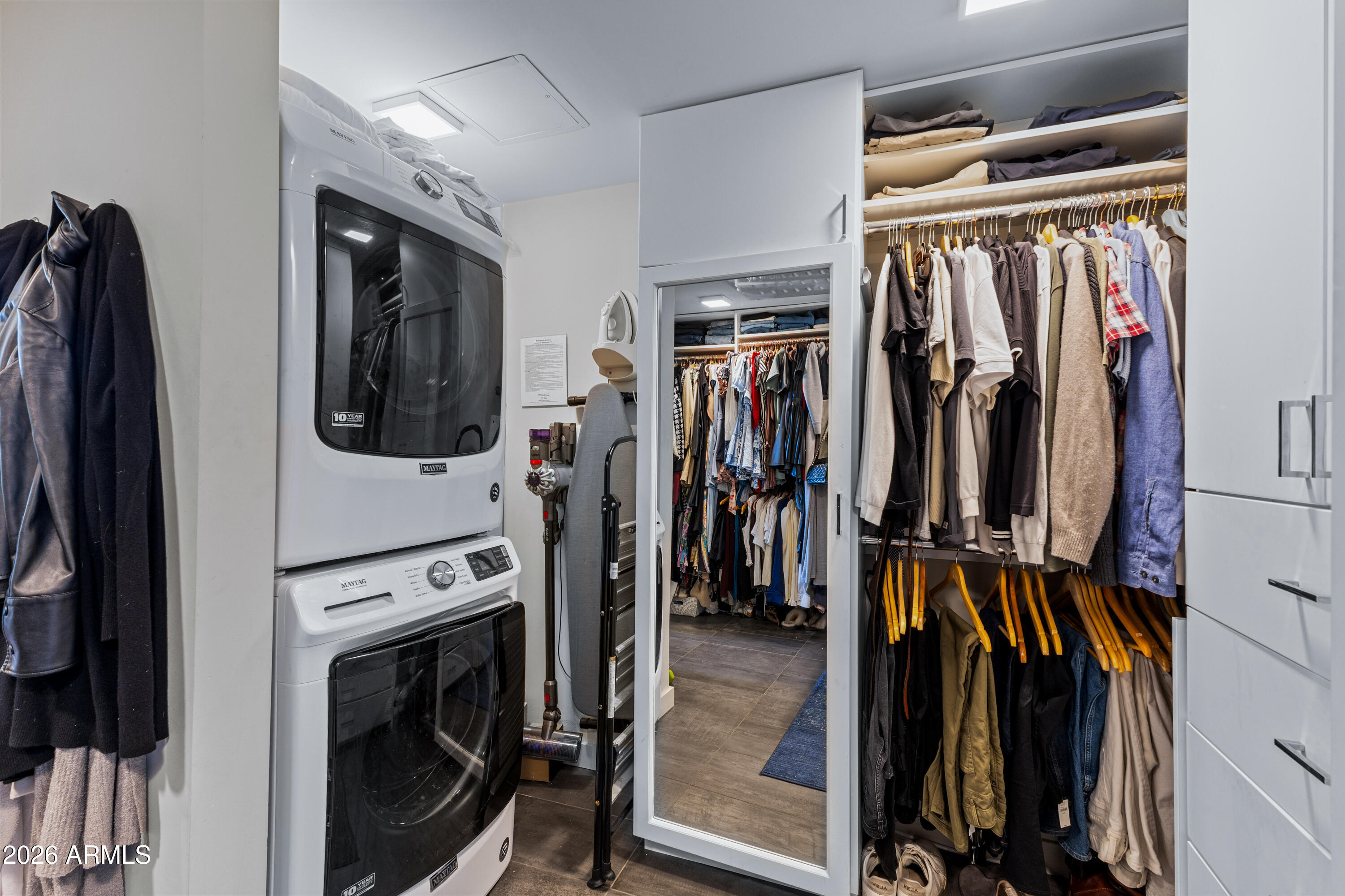 5455 E LINCOLN Drive 1014