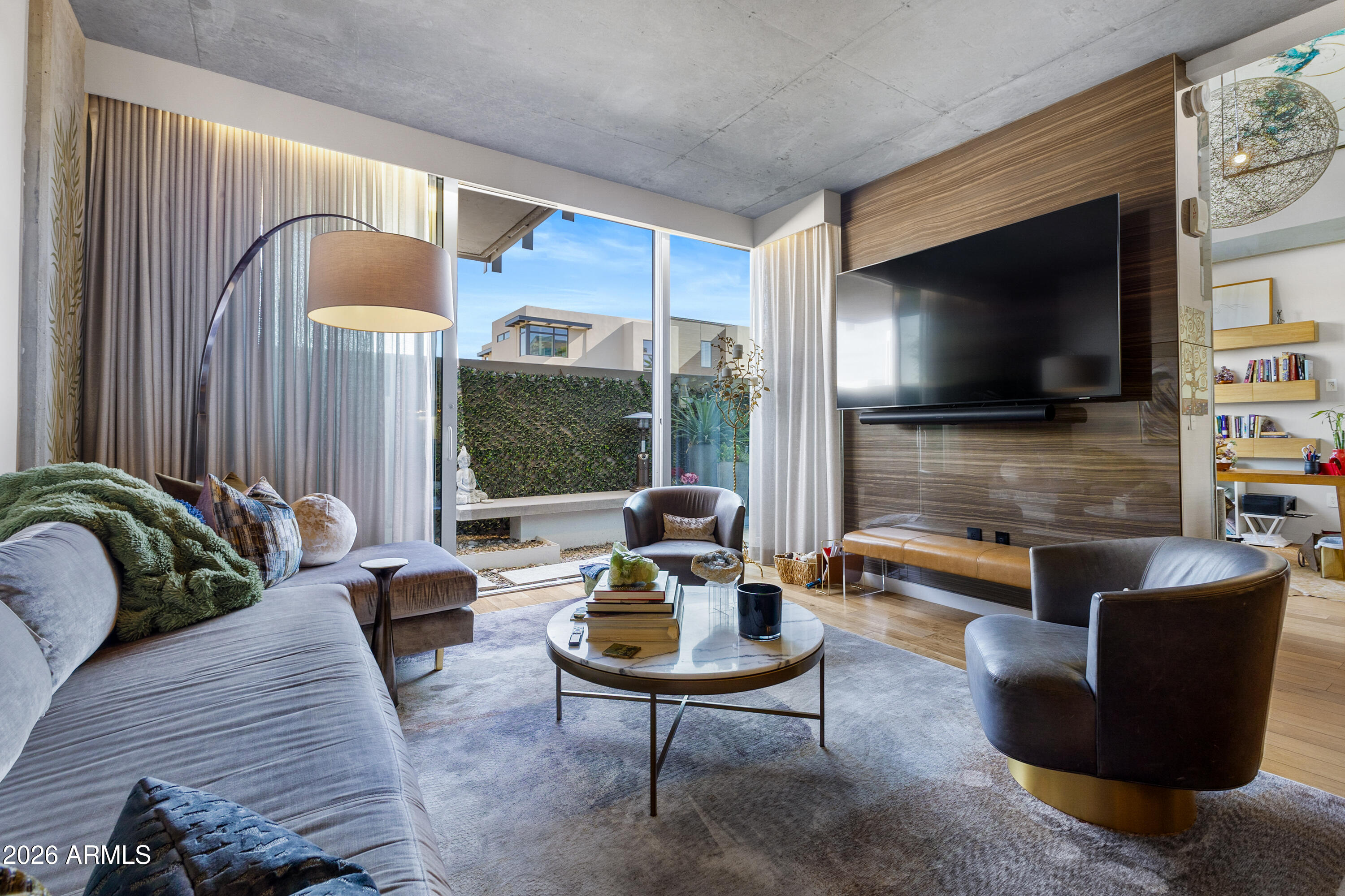 5455 E LINCOLN Drive 1014