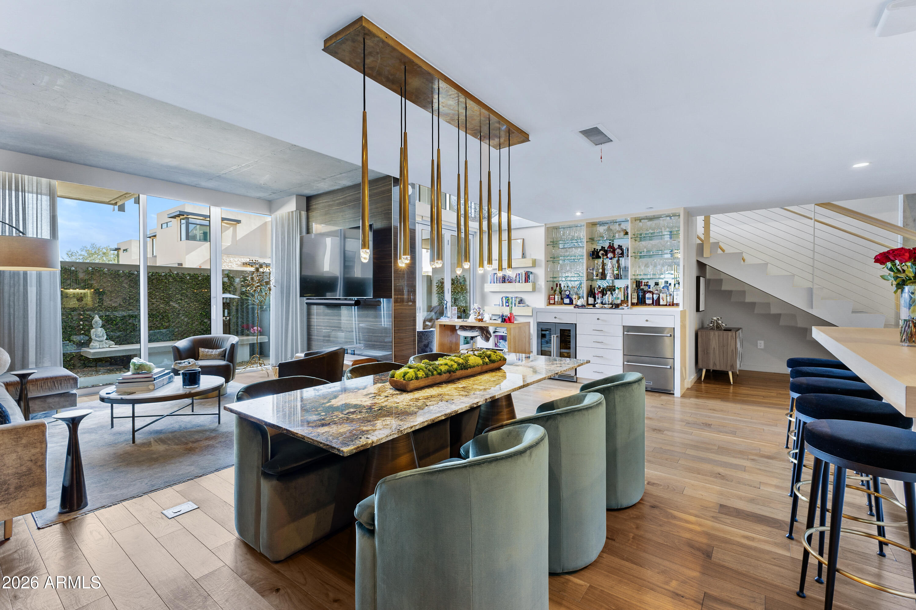 5455 E LINCOLN Drive 1014